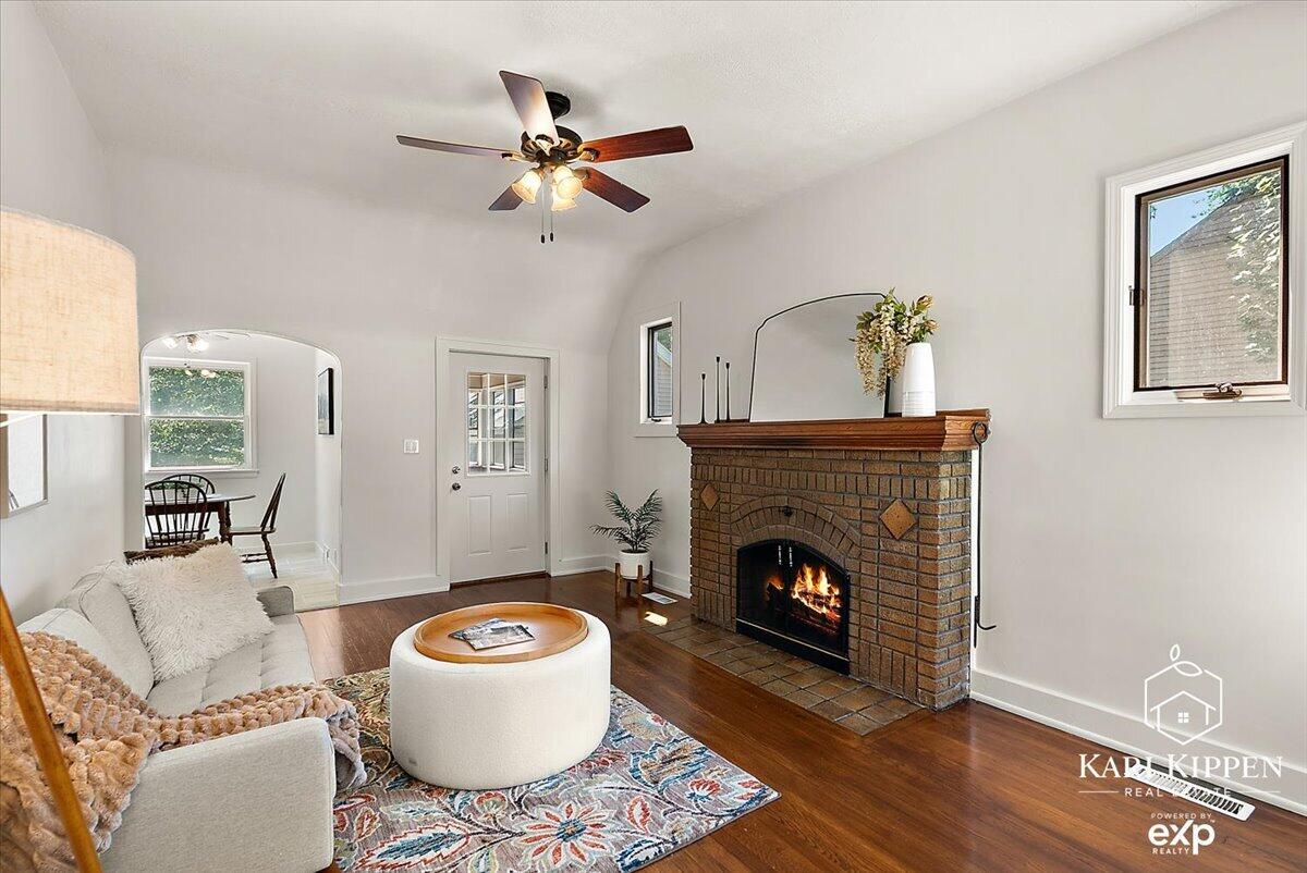 3254 Townsend Avenue NE Grand Rapids MI 49525