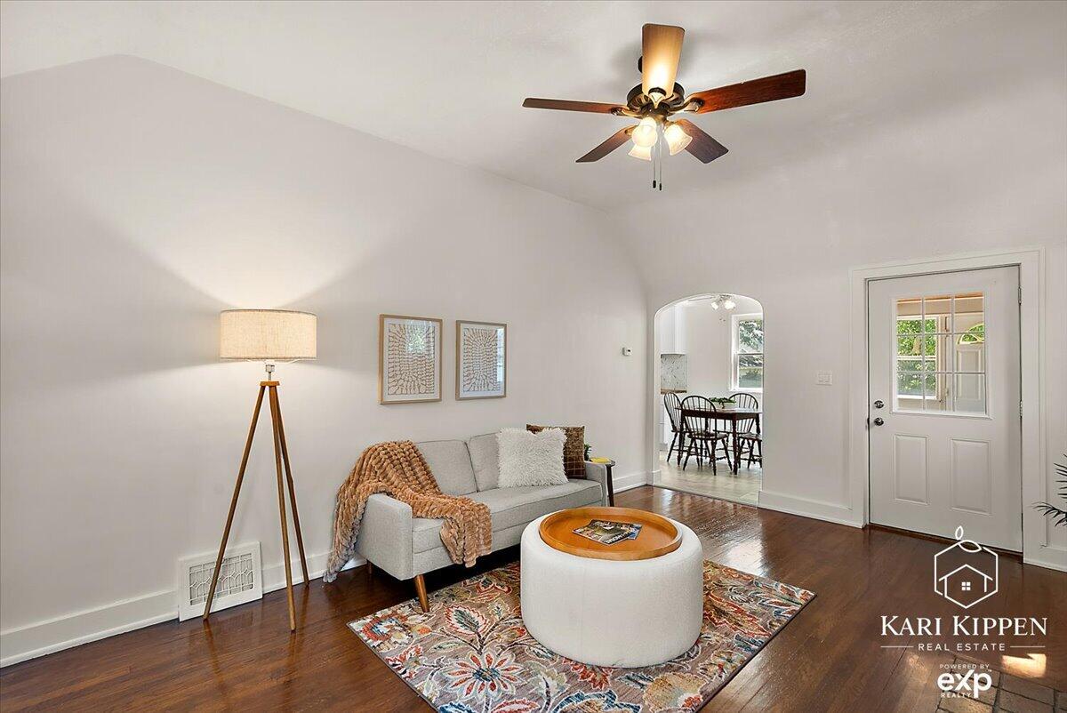 3254 Townsend Avenue NE Grand Rapids MI 49525