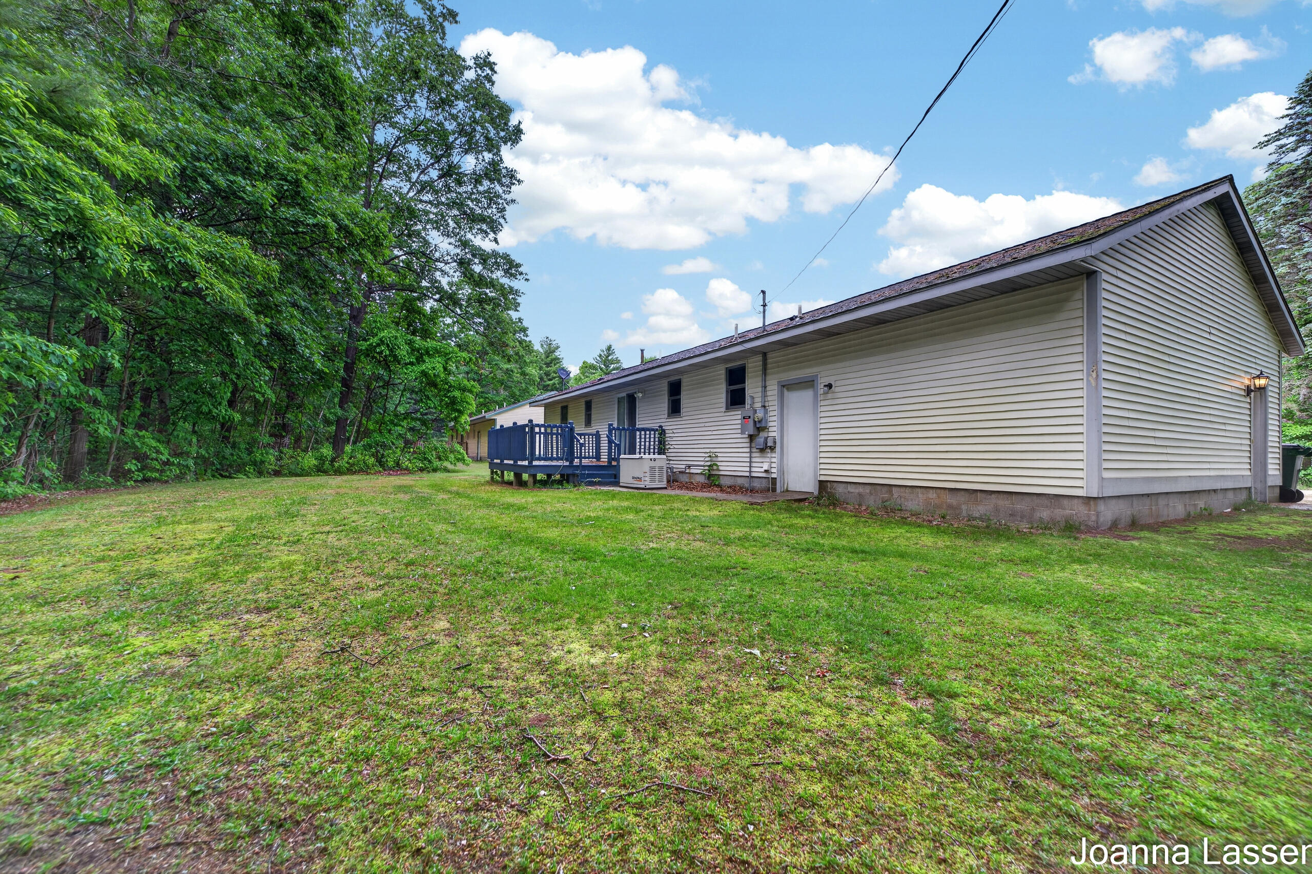 1518 E Mcmillan Road Muskegon MI 49445