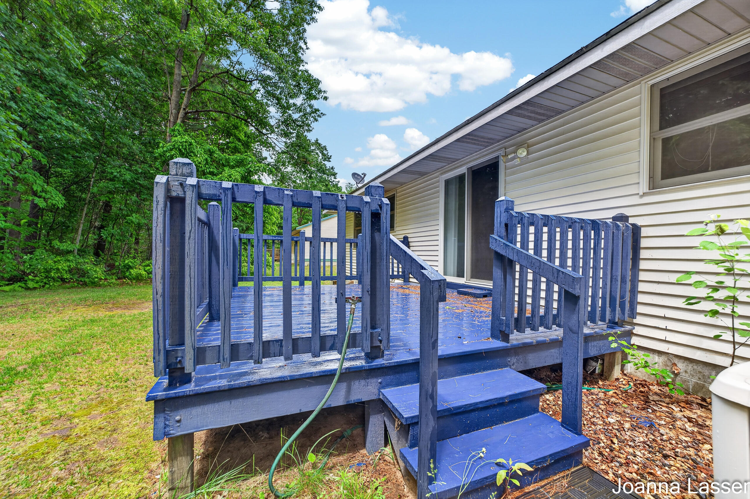 1518 E Mcmillan Road Muskegon MI 49445