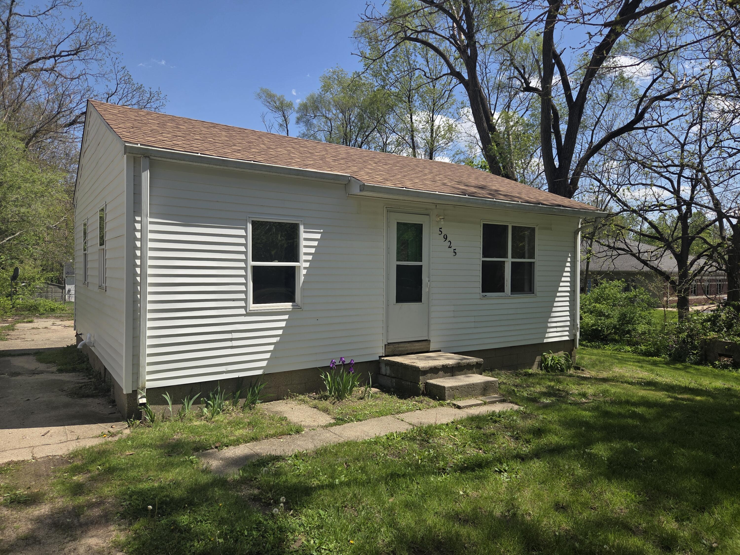 5925 Nevada Avenue Portage MI 49024