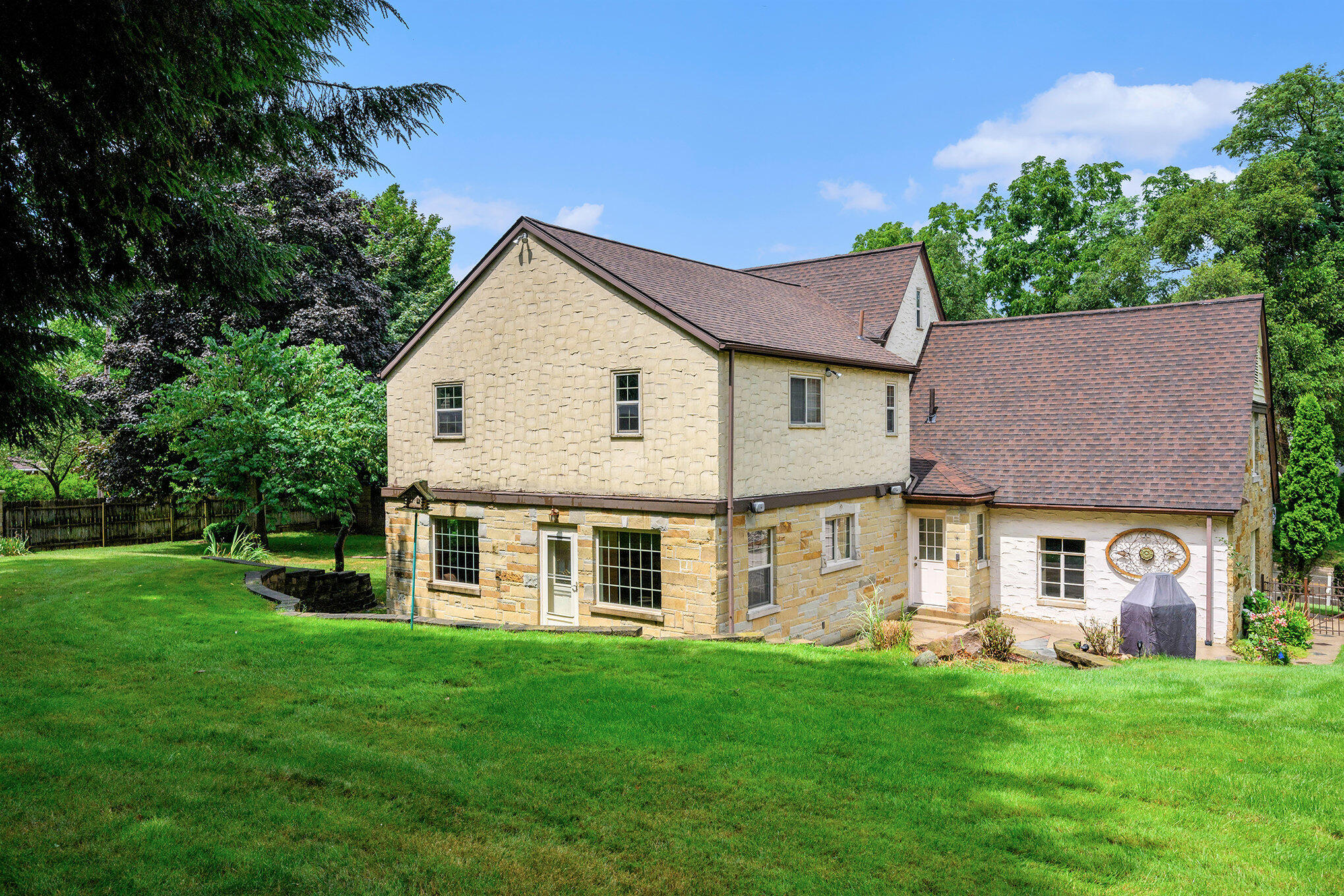 1761 Chevy Chase Boulevard Kalamazoo MI 49008