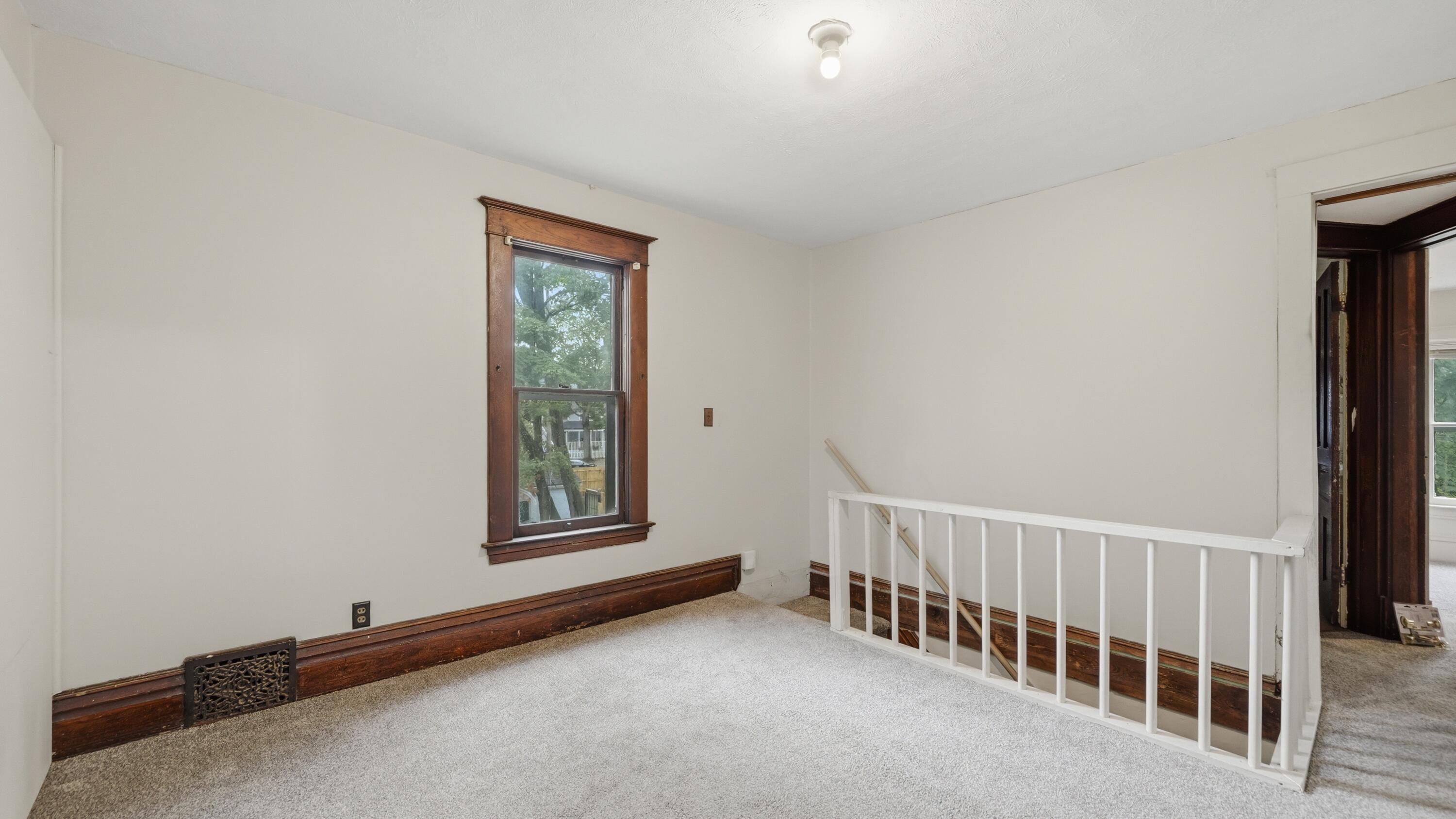 712 W Walnut Street Kalamazoo MI 49007