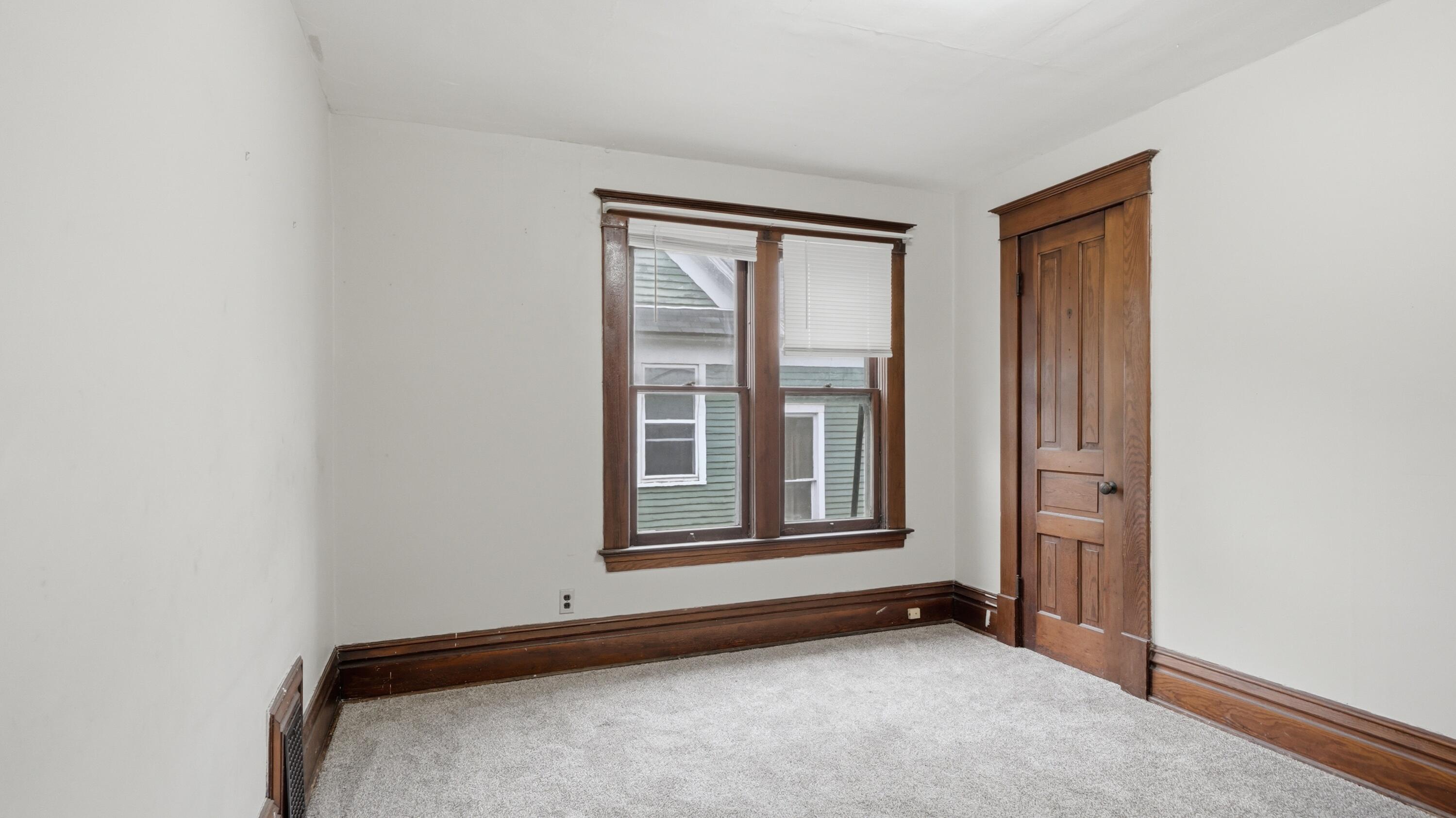 712 W Walnut Street Kalamazoo MI 49007