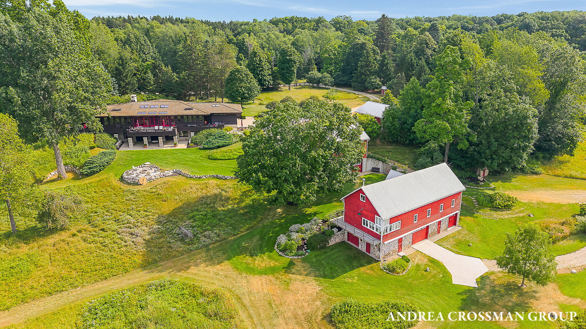 2048 Lakeshore Drive Fennville MI 49408