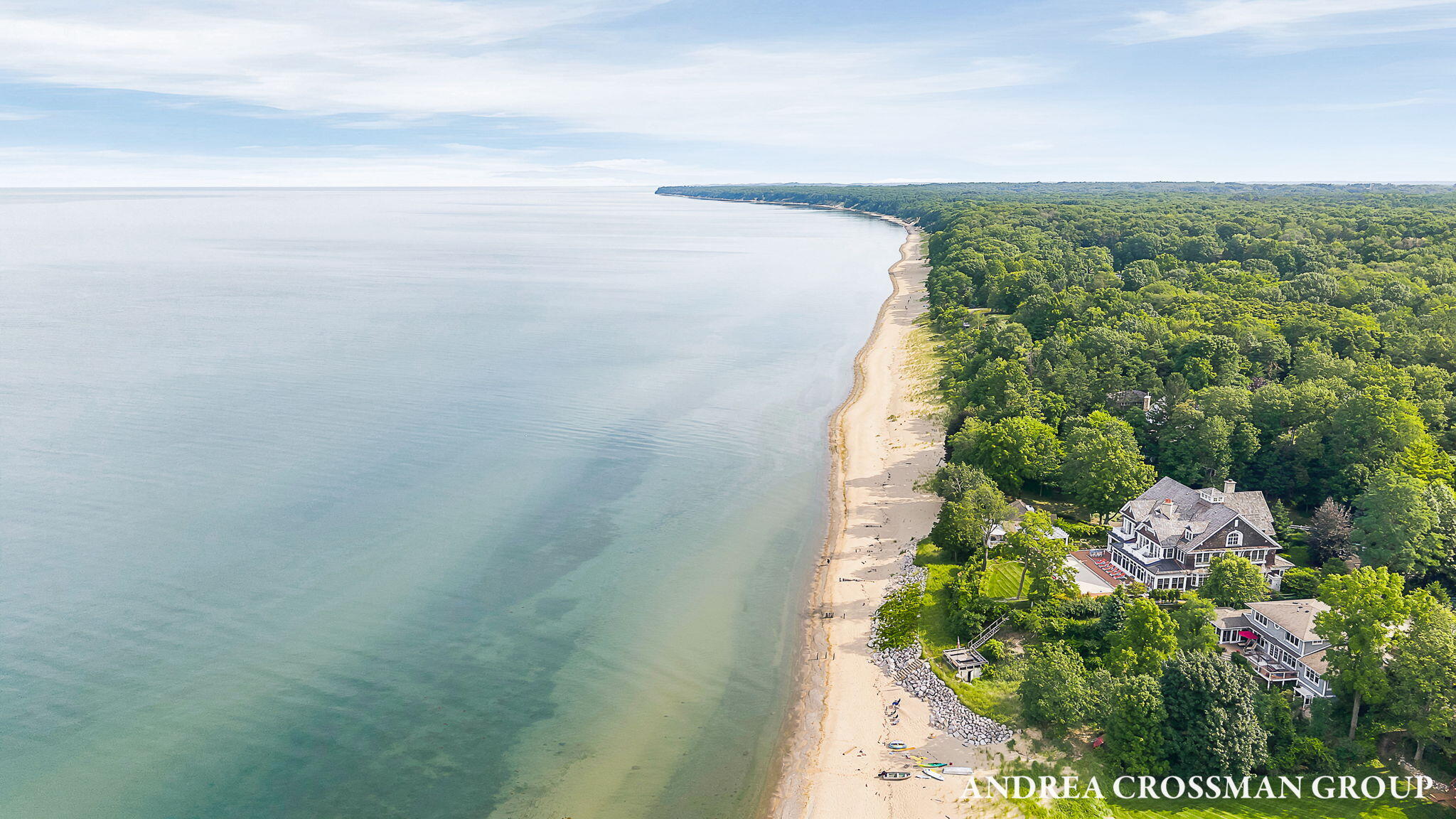 2048 Lakeshore Drive Fennville MI 49408