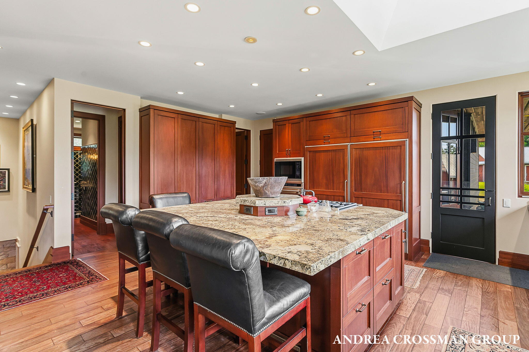 2048 Lakeshore Drive Fennville MI 49408