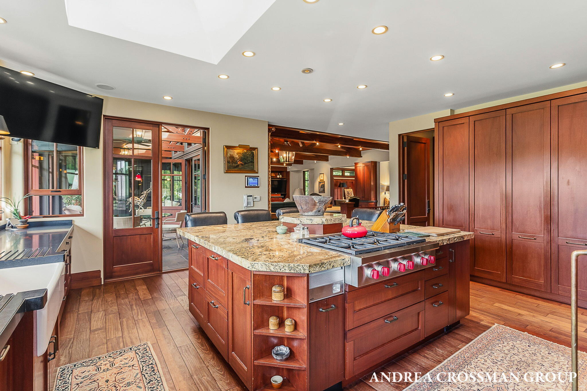 2048 Lakeshore Drive Fennville MI 49408