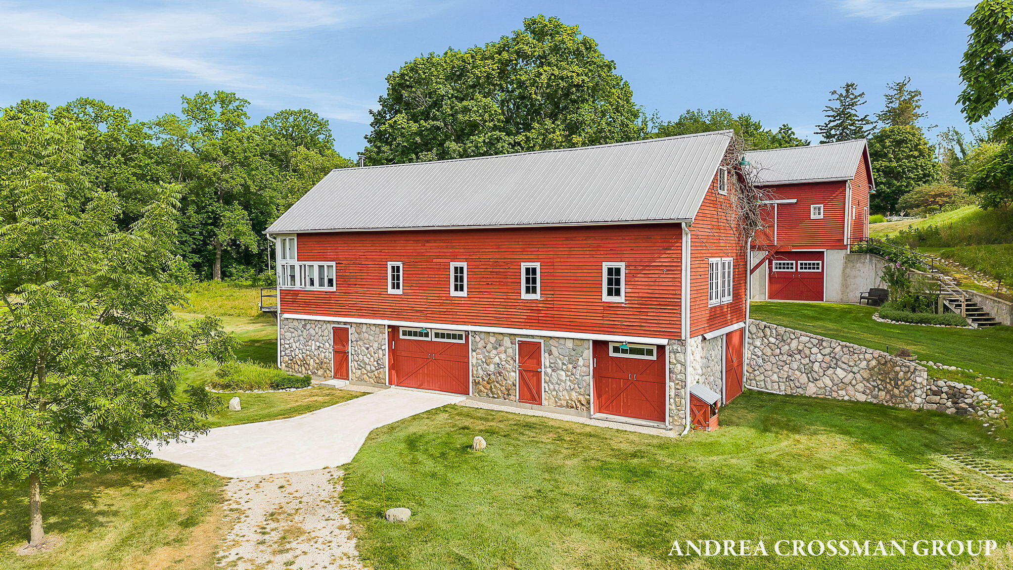 2048 Lakeshore Drive Fennville MI 49408