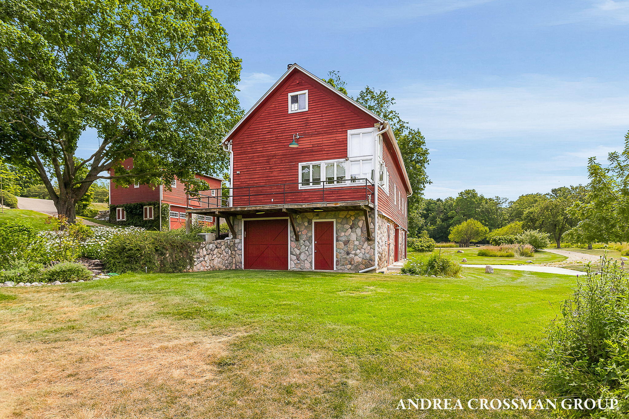2048 Lakeshore Drive Fennville MI 49408