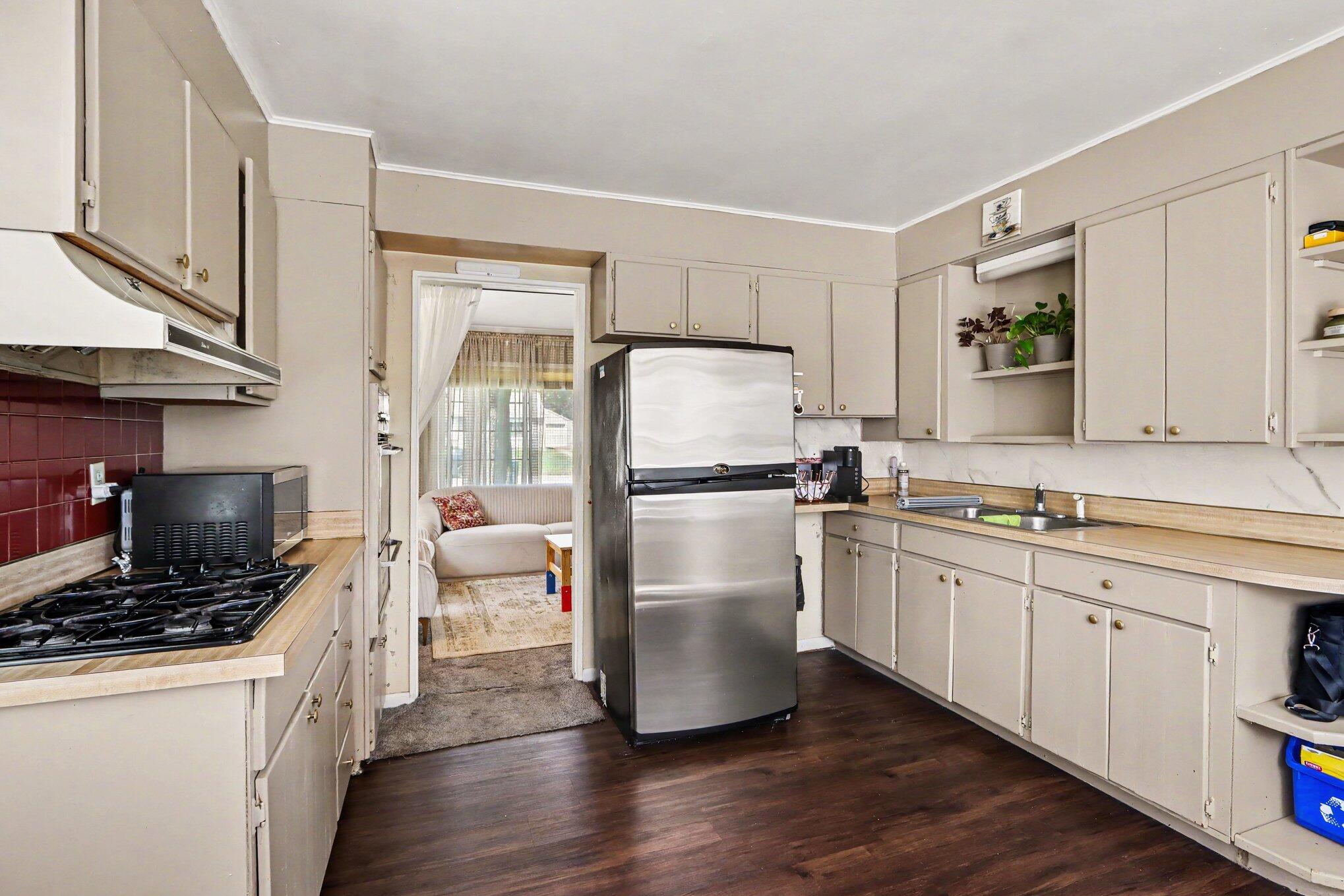 4215 Pembrook Street Kalamazoo MI 49008