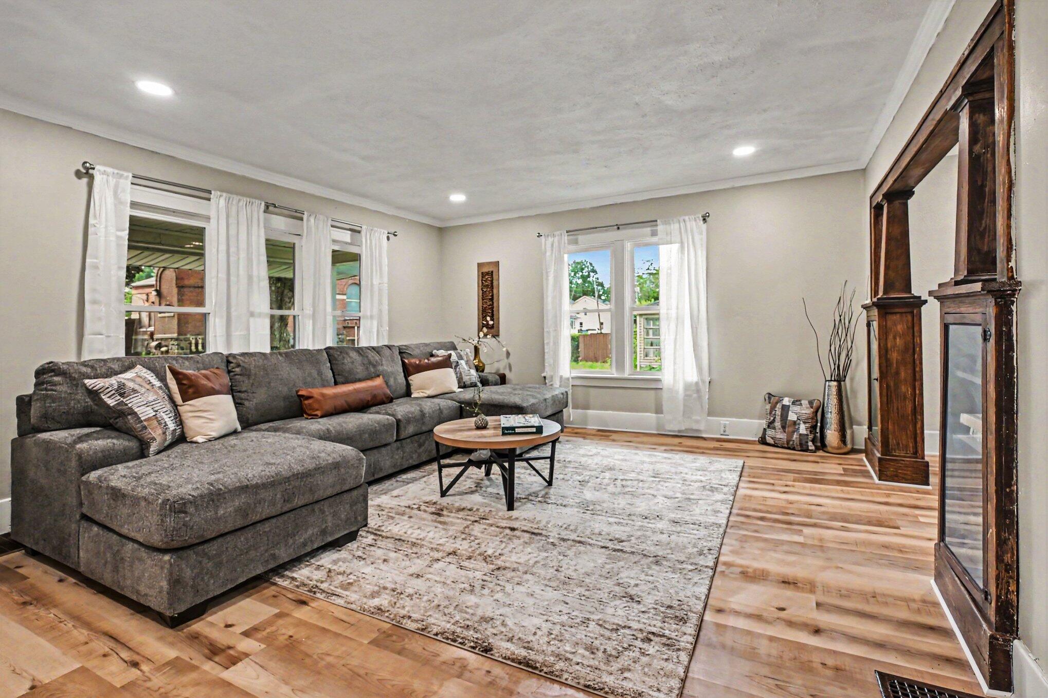 314 N 6th Street Niles MI 49120