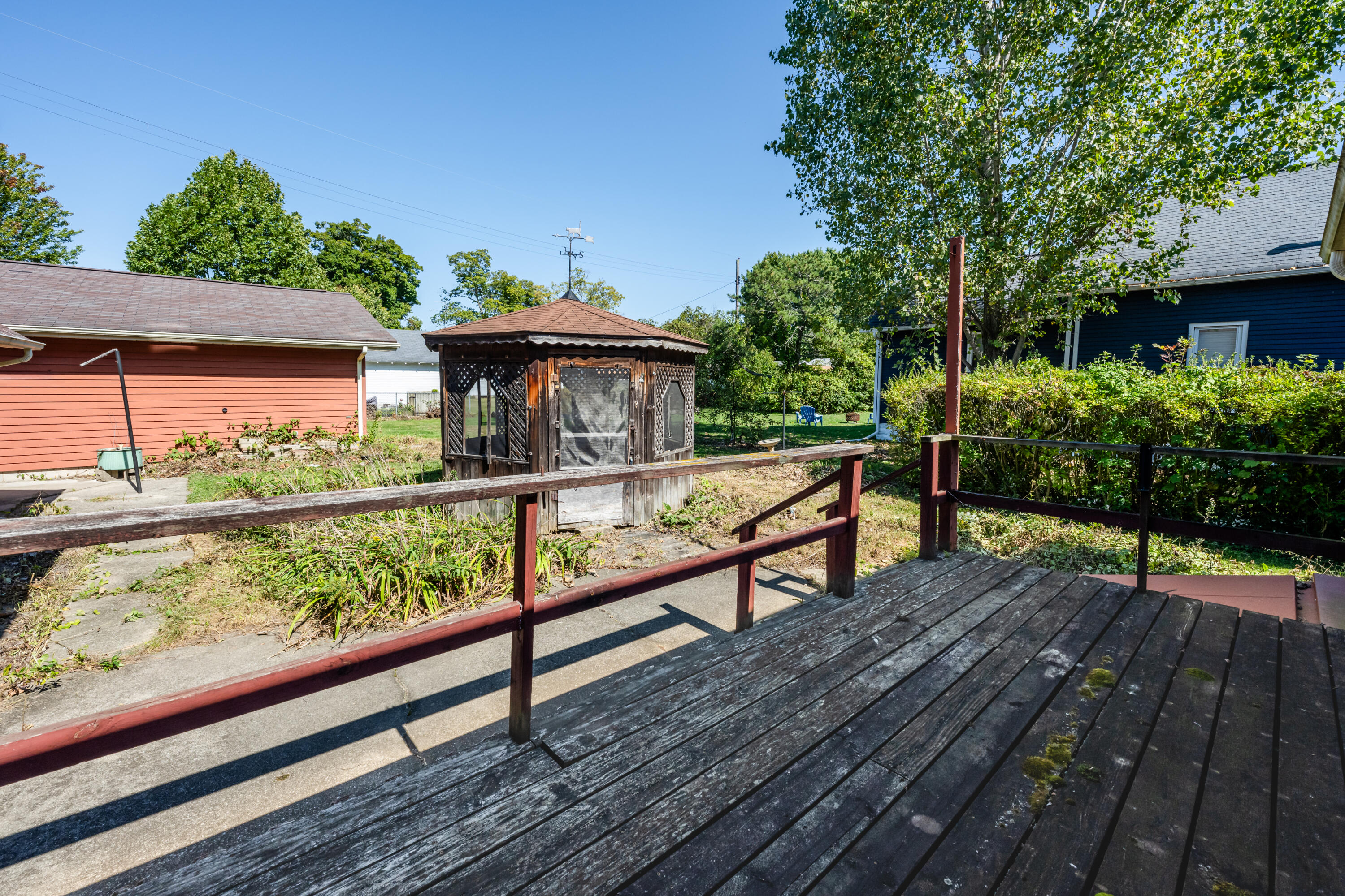 201 Sycamore Street E Three Oaks MI 49128