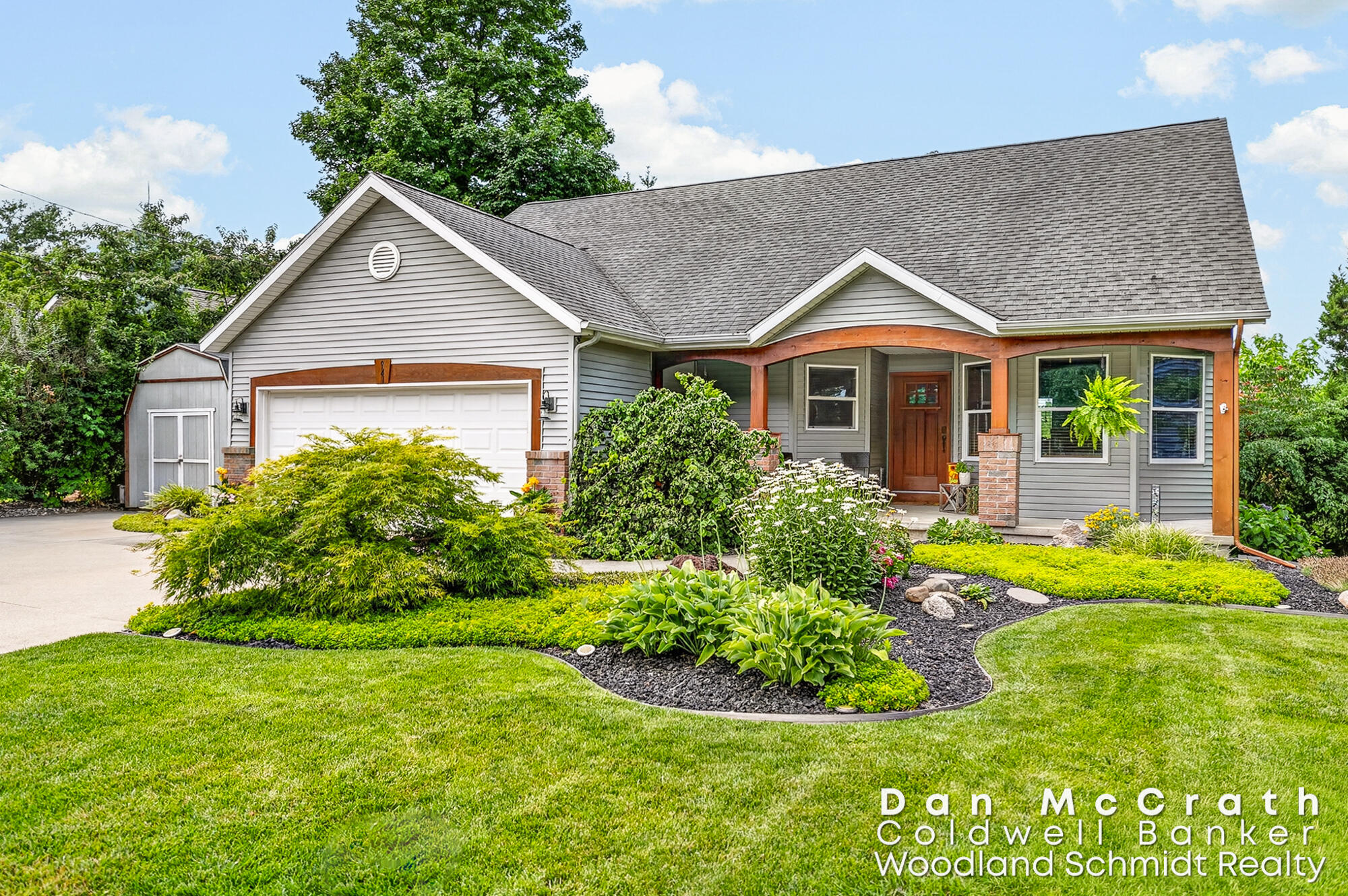 941 Paw Paw Drive Holland MI 49423