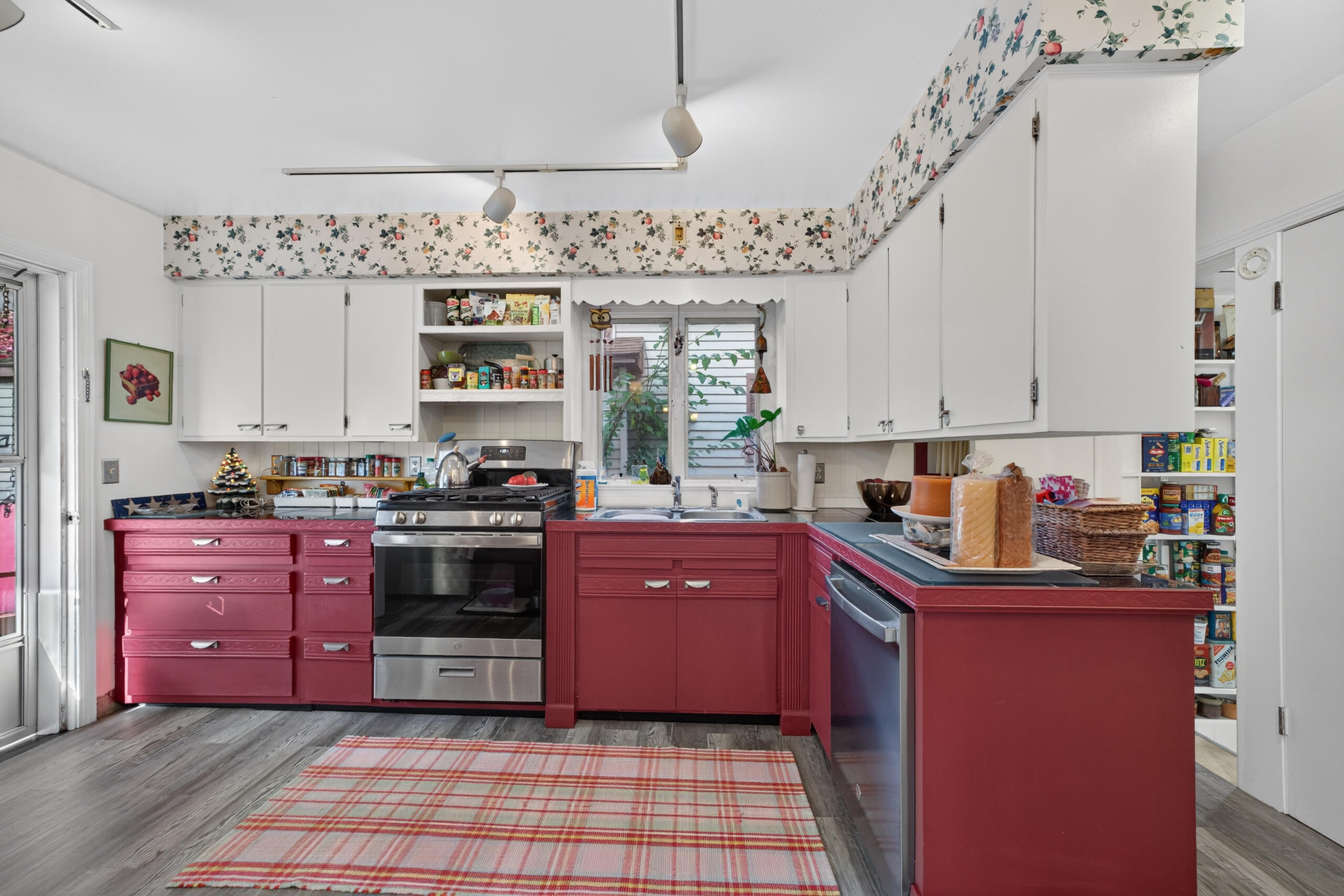 1771 Schuyler Street Muskegon MI 49441