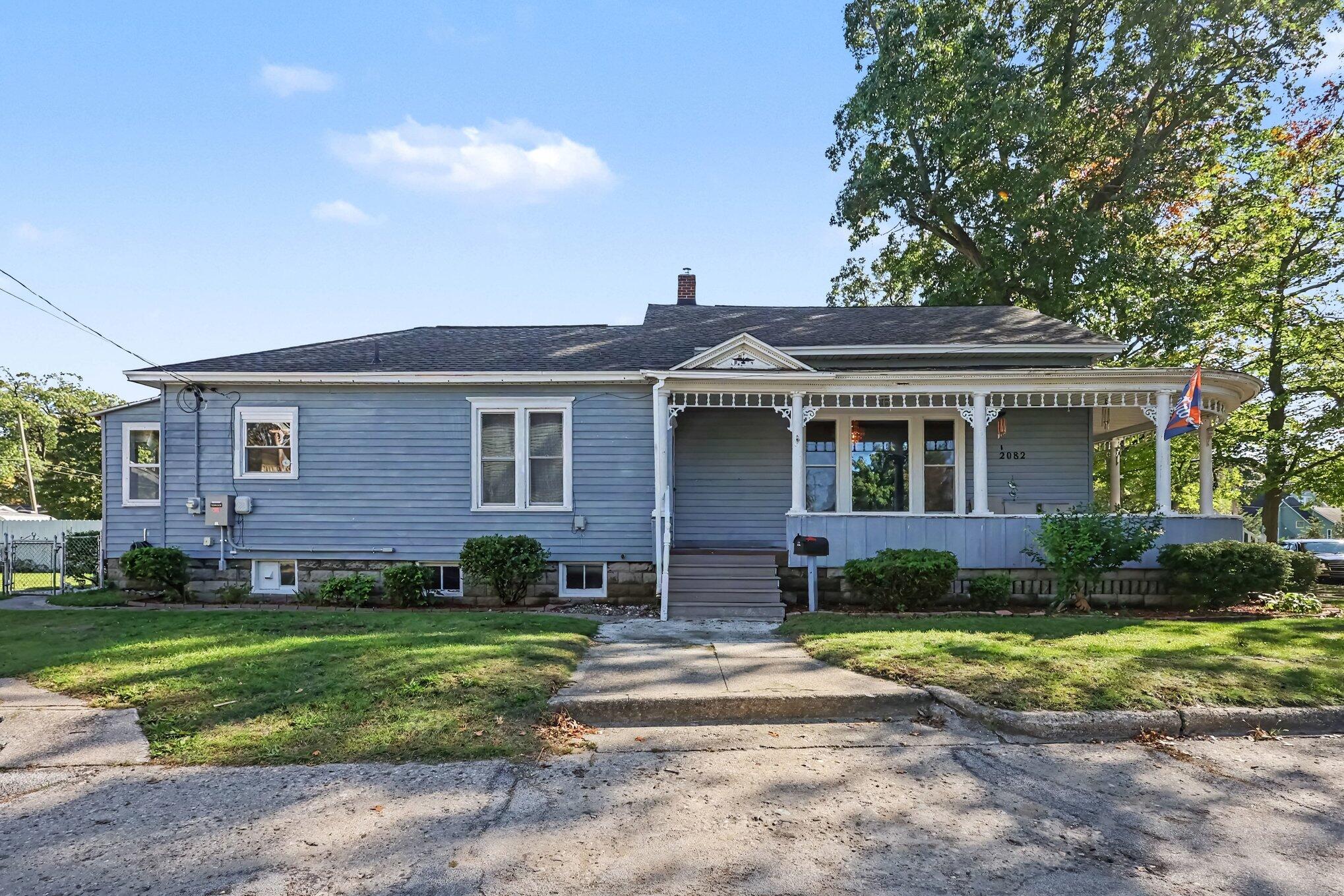 2082 Torrent Street Muskegon MI 49441