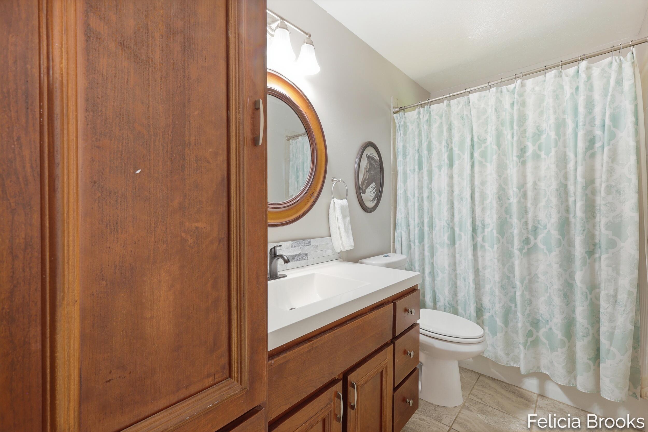 457 Parkside Avenue NW Grand Rapids MI 49534