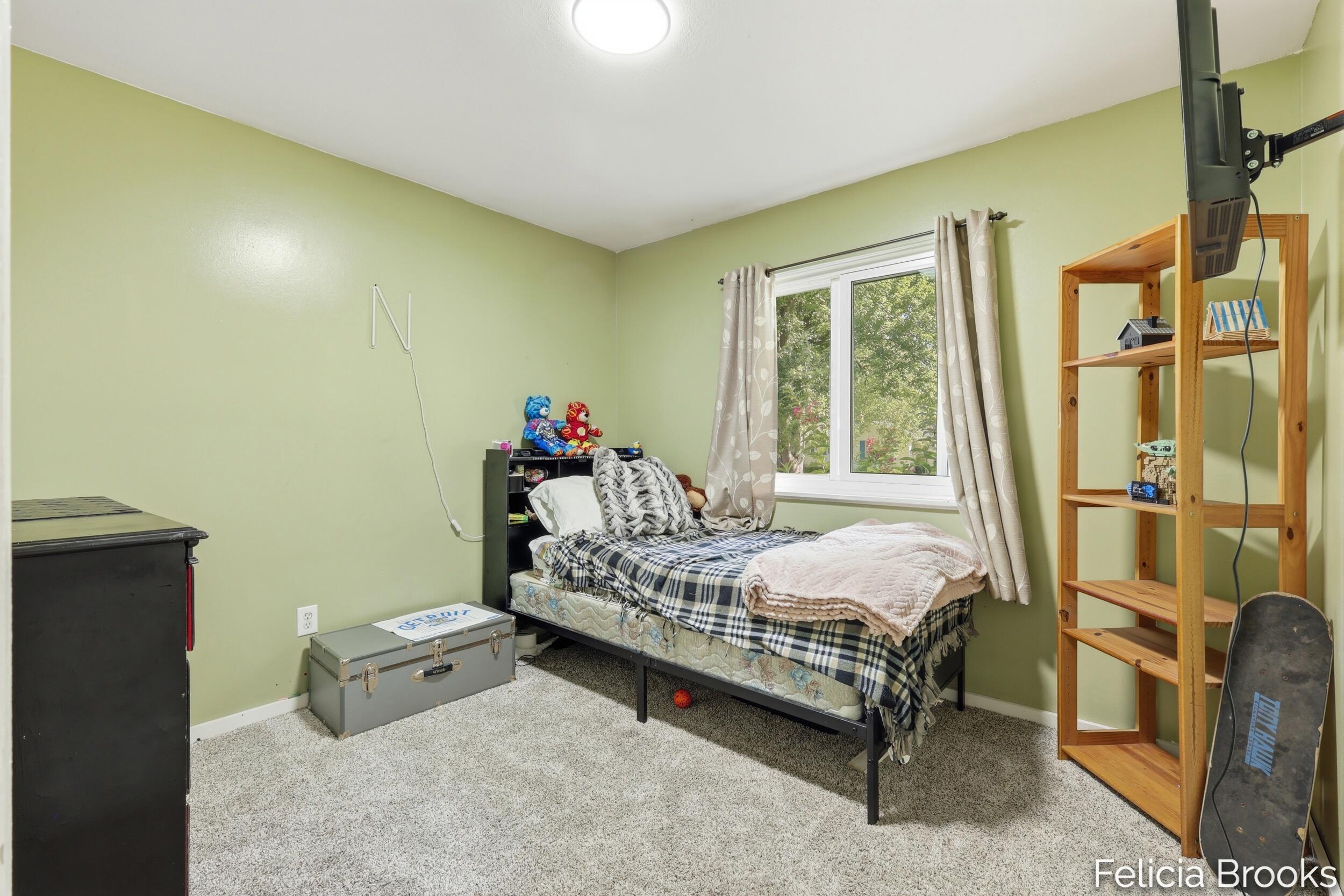 457 Parkside Avenue NW Grand Rapids MI 49534
