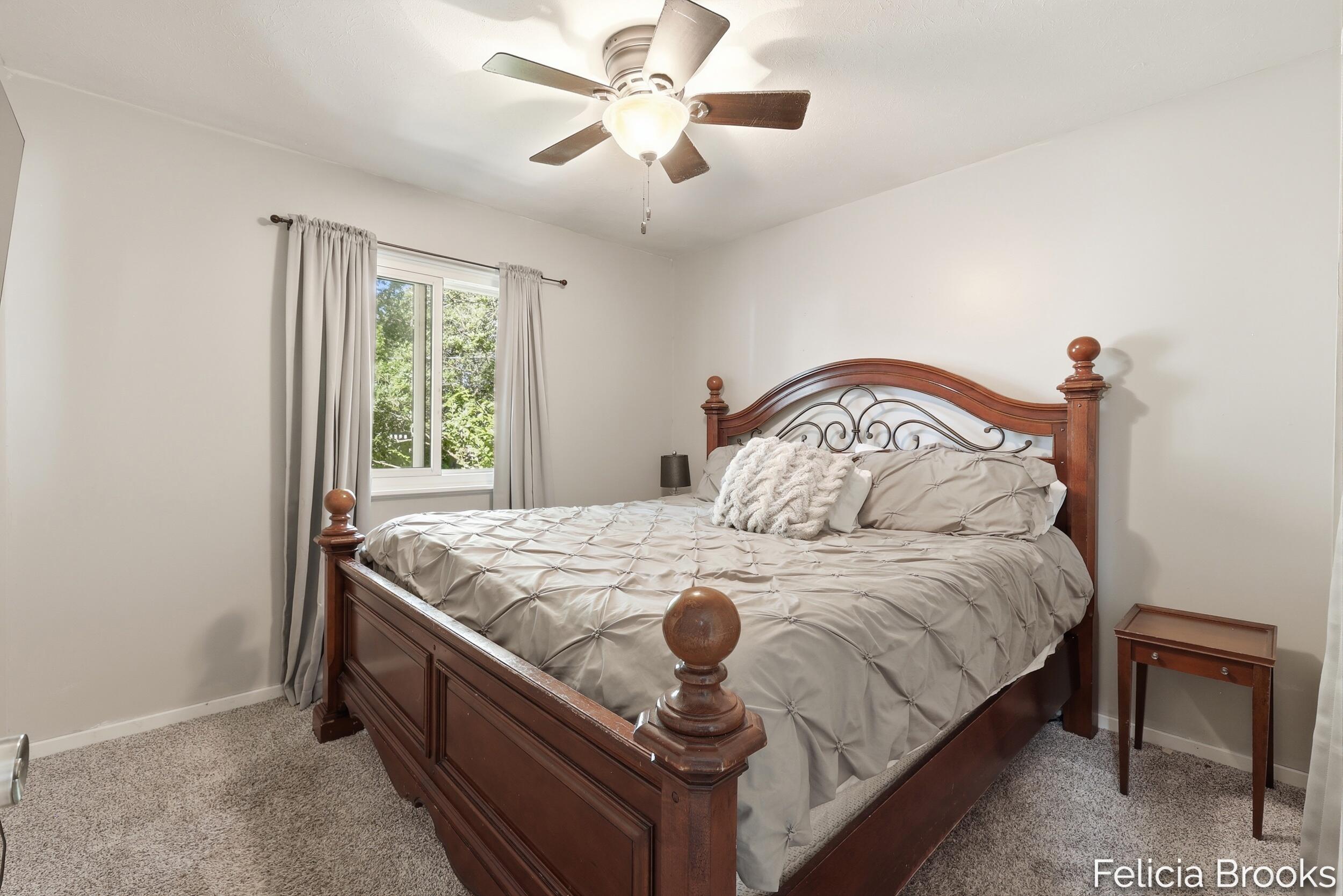 457 Parkside Avenue NW Grand Rapids MI 49534