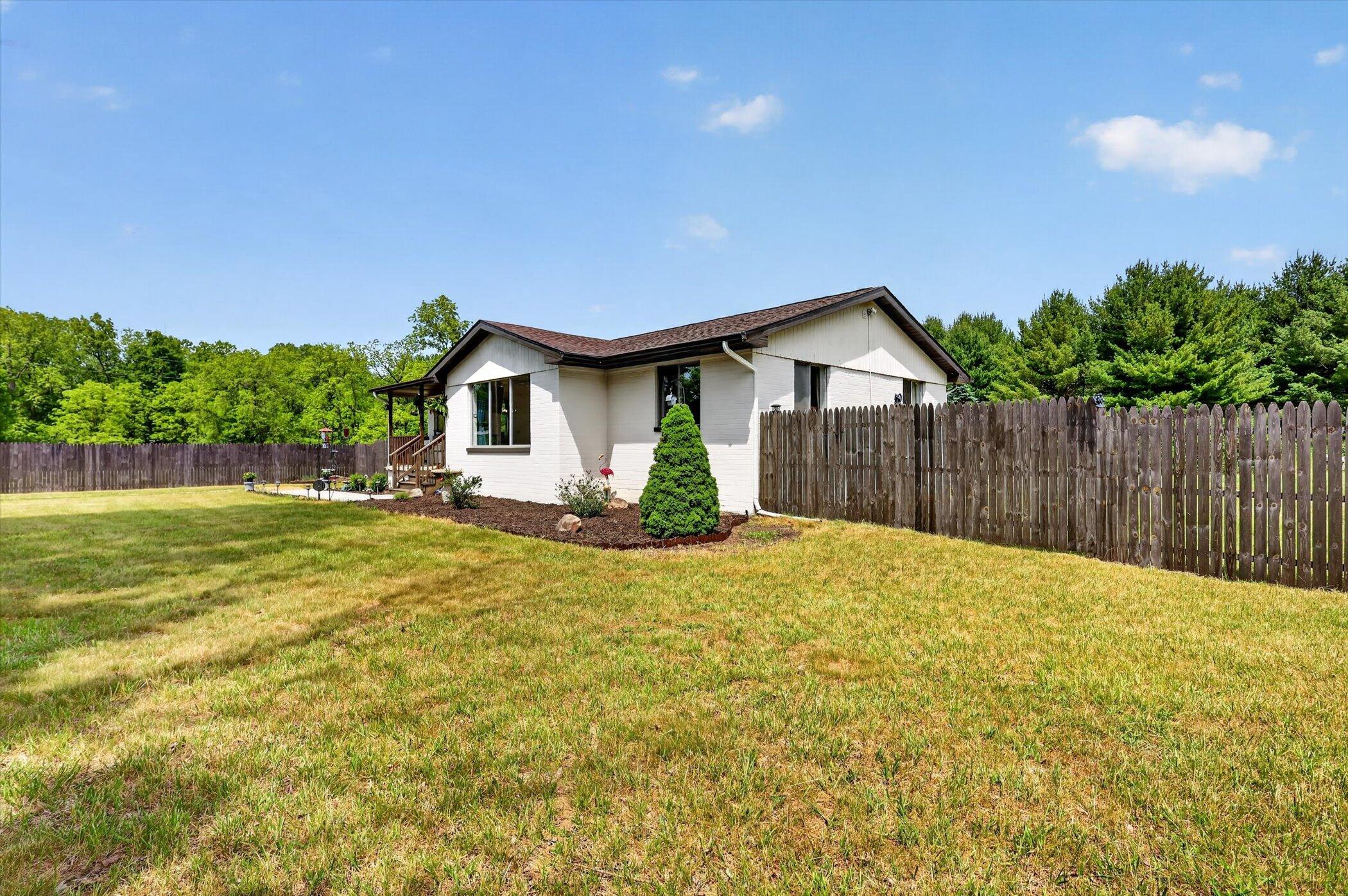 827 Williams Road Allegan MI 49010