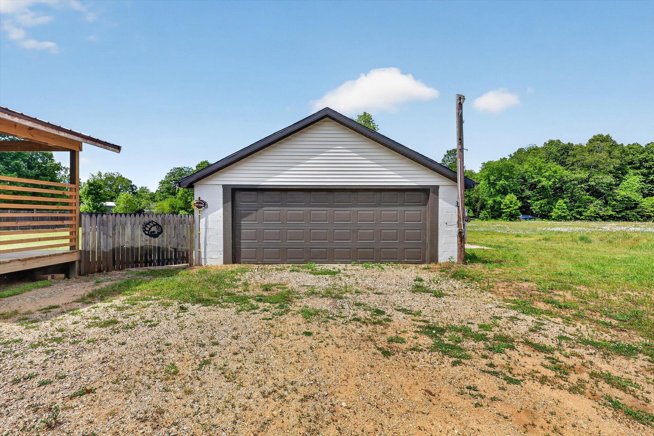 827 Williams Road Allegan MI 49010