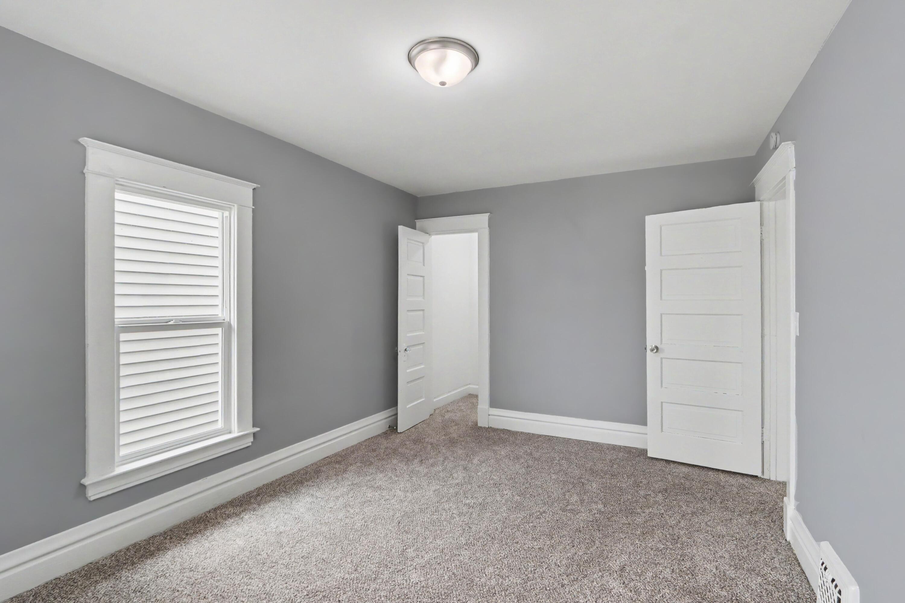 1117 Mills Street Kalamazoo MI 49001