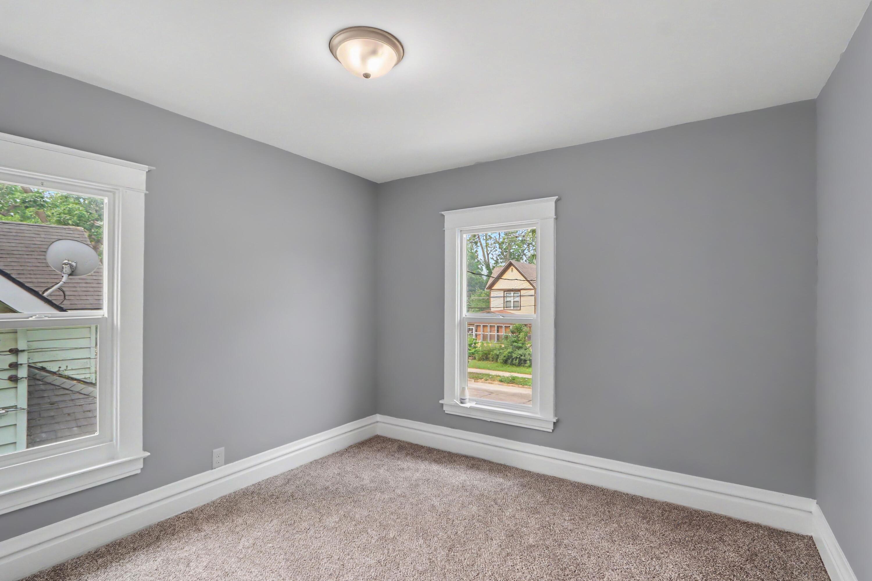 1117 Mills Street Kalamazoo MI 49001