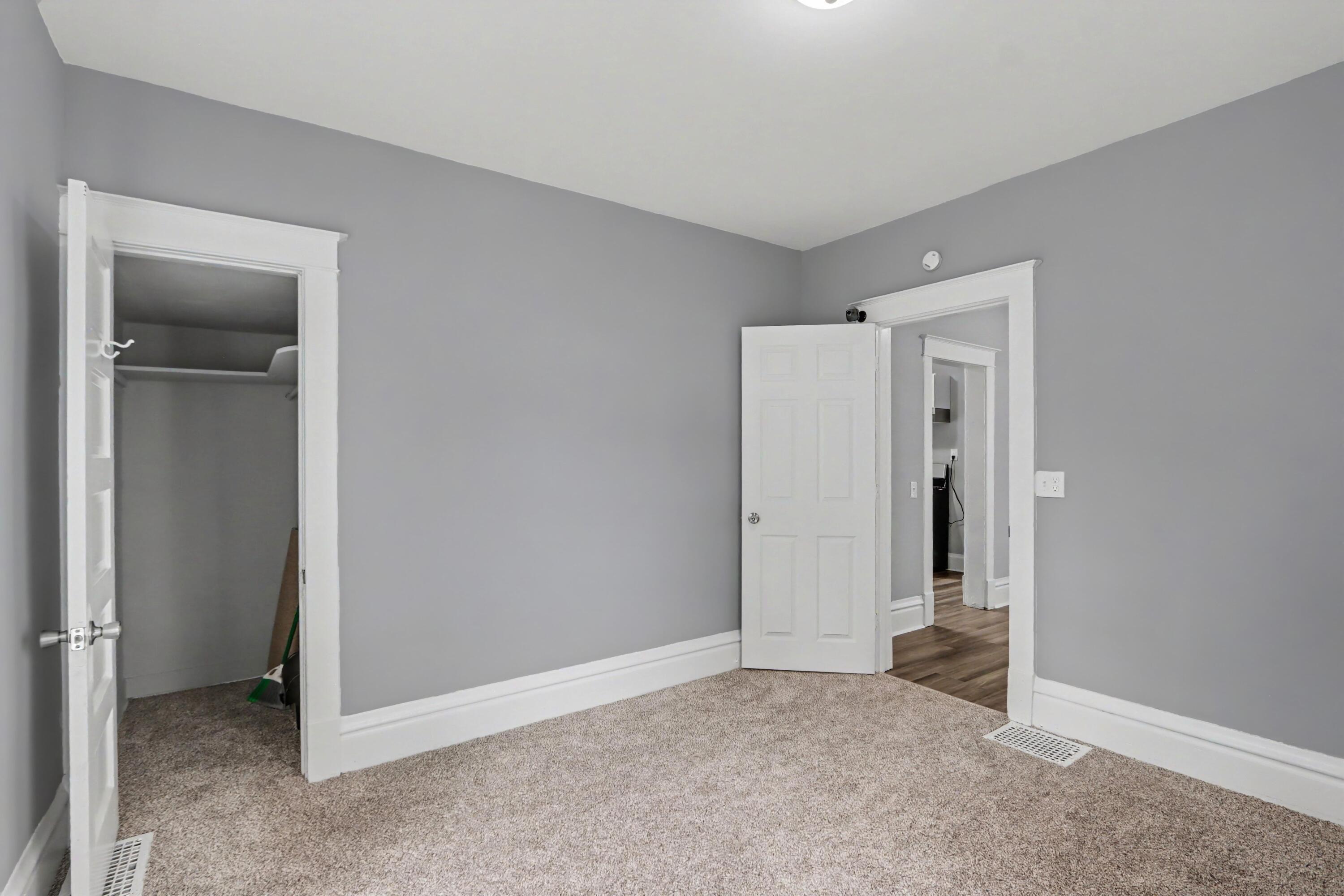 1117 Mills Street Kalamazoo MI 49001