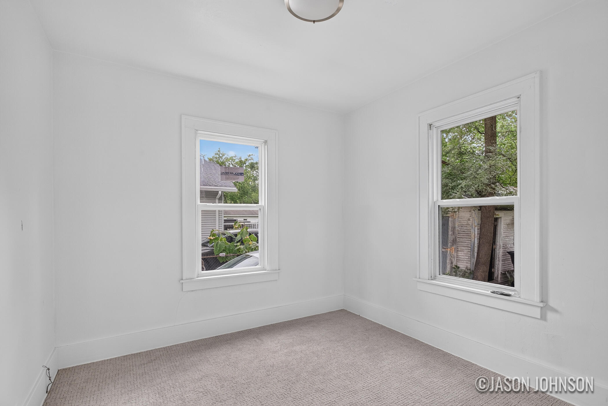 307 Ridgewood Street SE Grand Rapids MI 49548