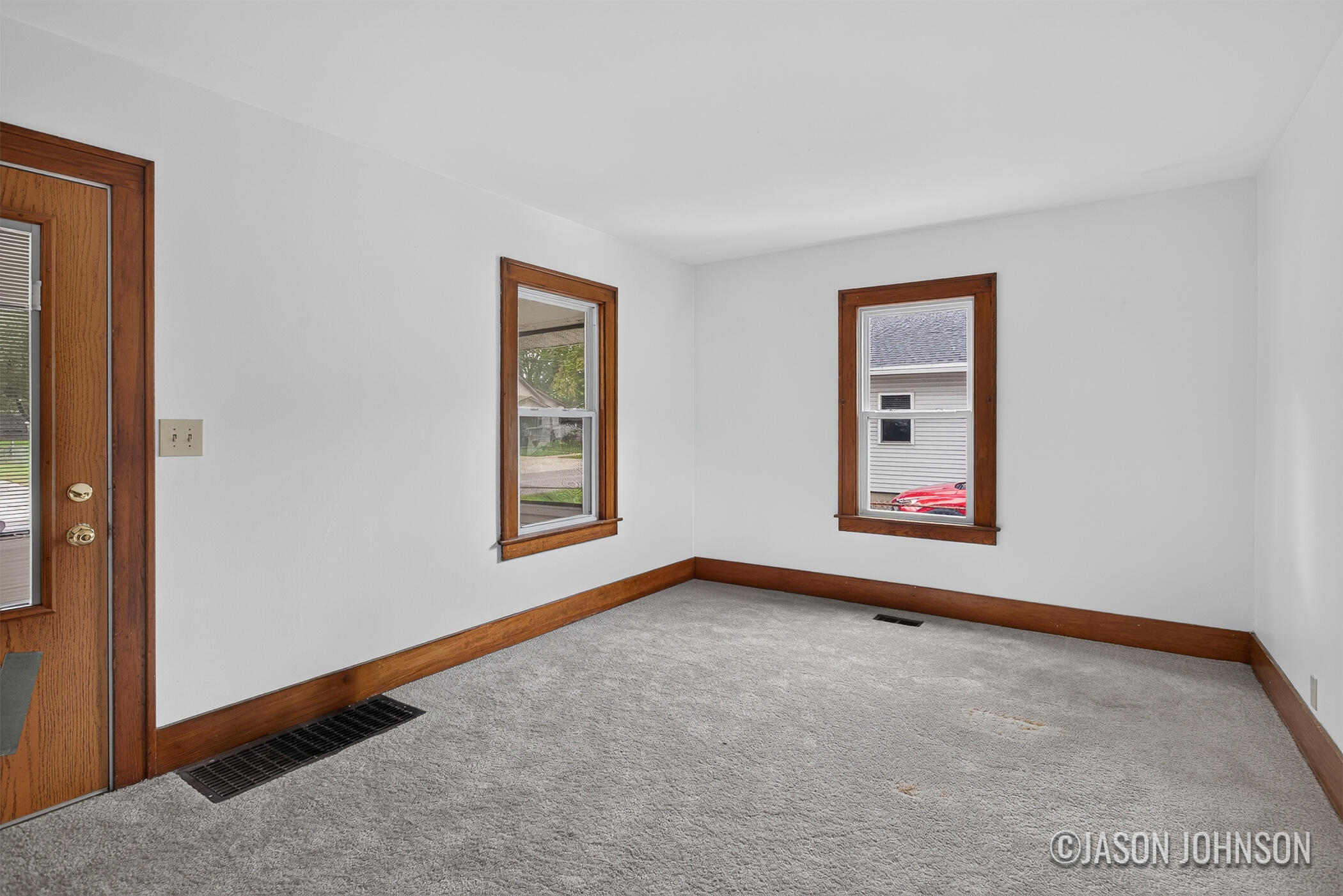 307 Ridgewood Street SE Grand Rapids MI 49548