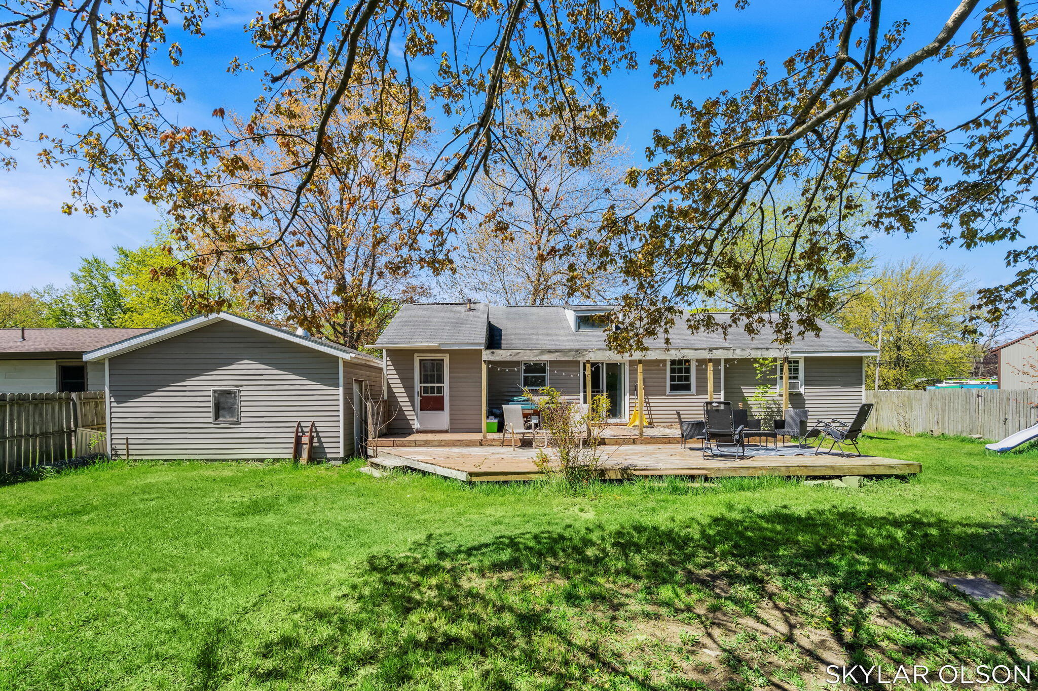 1244 Oaklea Street Muskegon MI 49442