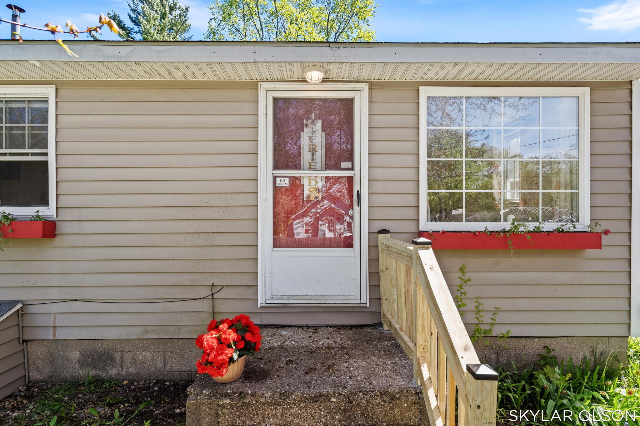 1244 Oaklea Street Muskegon MI 49442