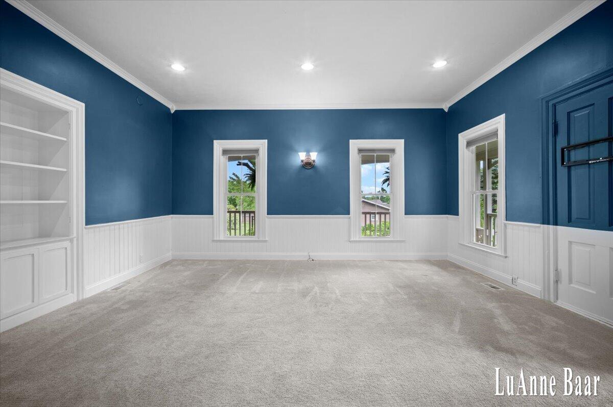 273 W Division Street NE Rockford MI 49341