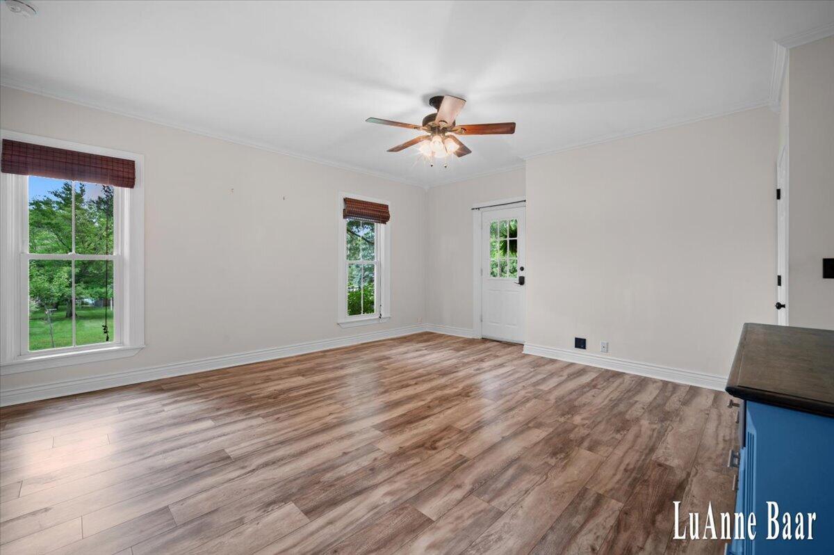 273 W Division Street NE Rockford MI 49341