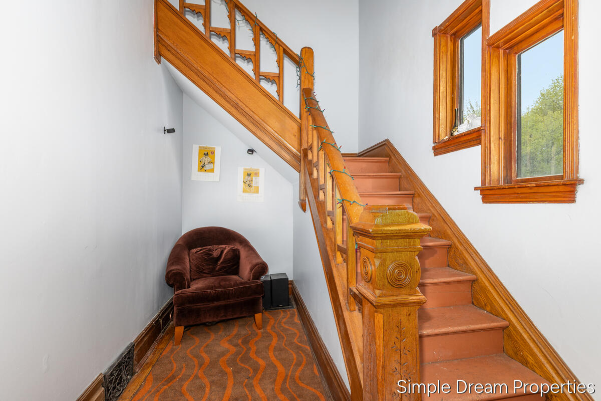 556 Lafayette Avenue SE Grand Rapids MI 49503