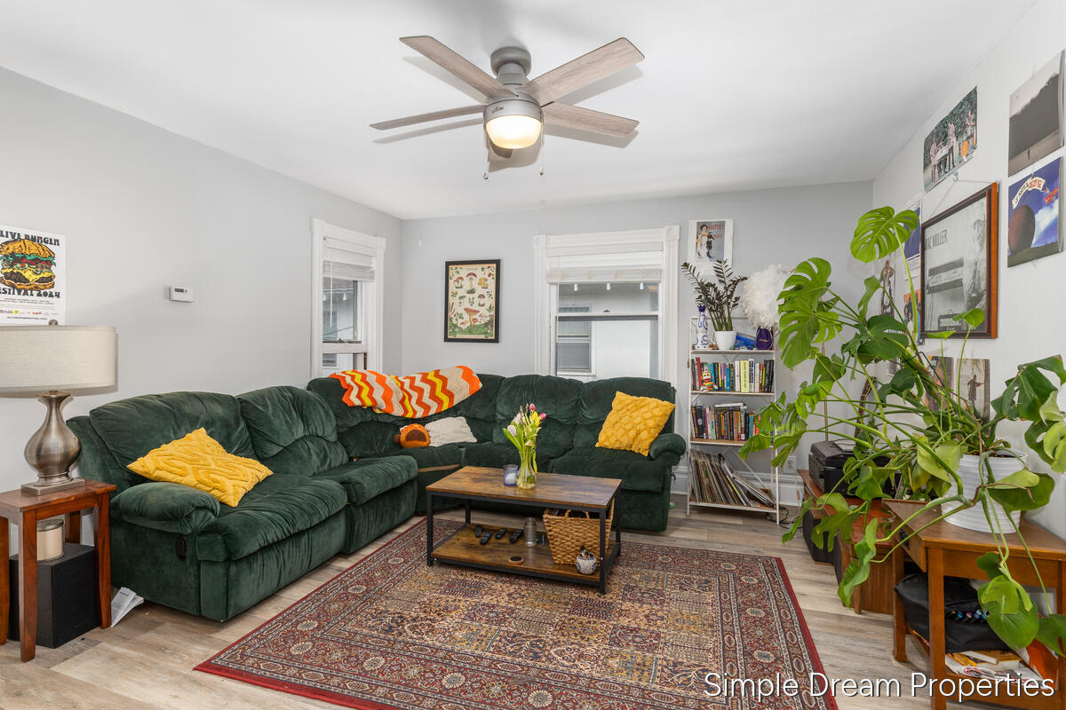 556 Lafayette Avenue SE Grand Rapids MI 49503