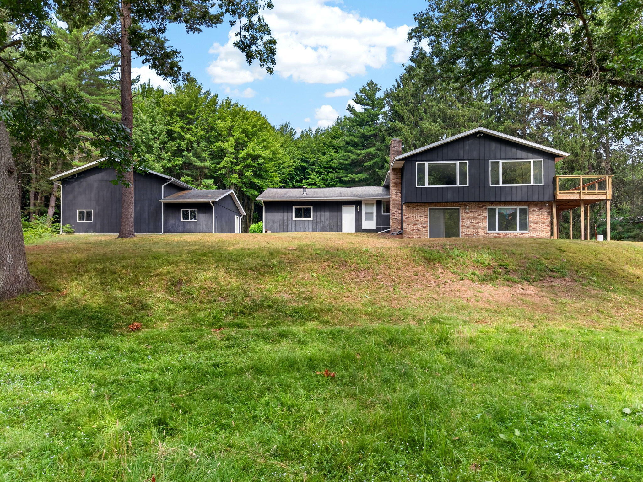 2515 W Giles Road Muskegon MI 49445