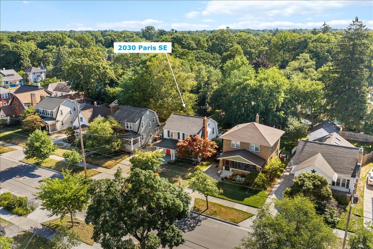 2030 Paris Avenue SE Grand Rapids MI 49507