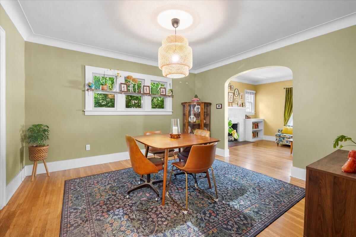 2030 Paris Avenue SE Grand Rapids MI 49507
