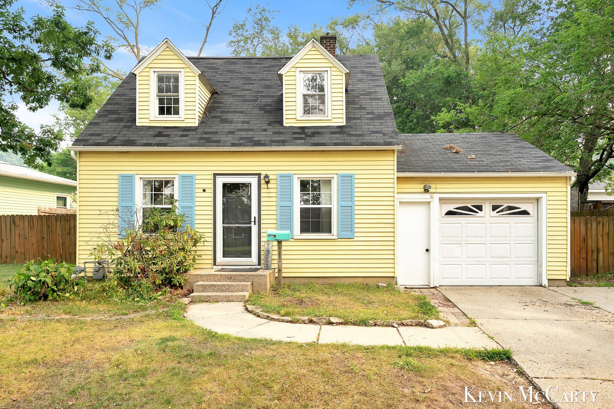 1713 Boston Street SE Grand Rapids MI 49506
