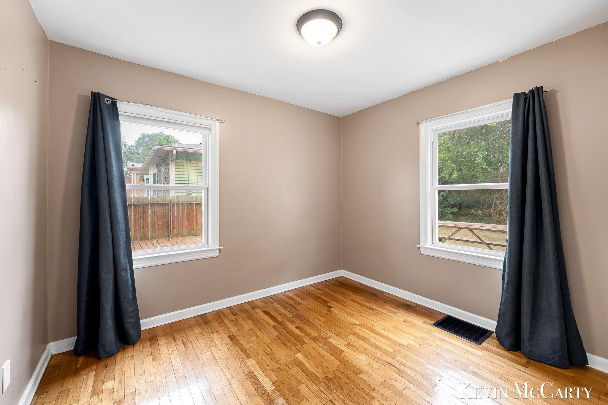 1713 Boston Street SE Grand Rapids MI 49506
