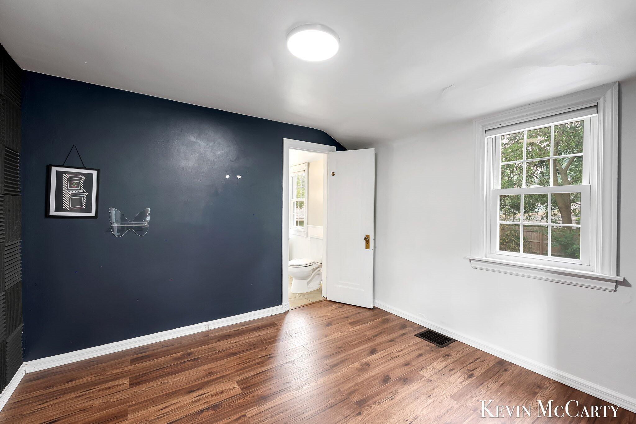 1713 Boston Street SE Grand Rapids MI 49506