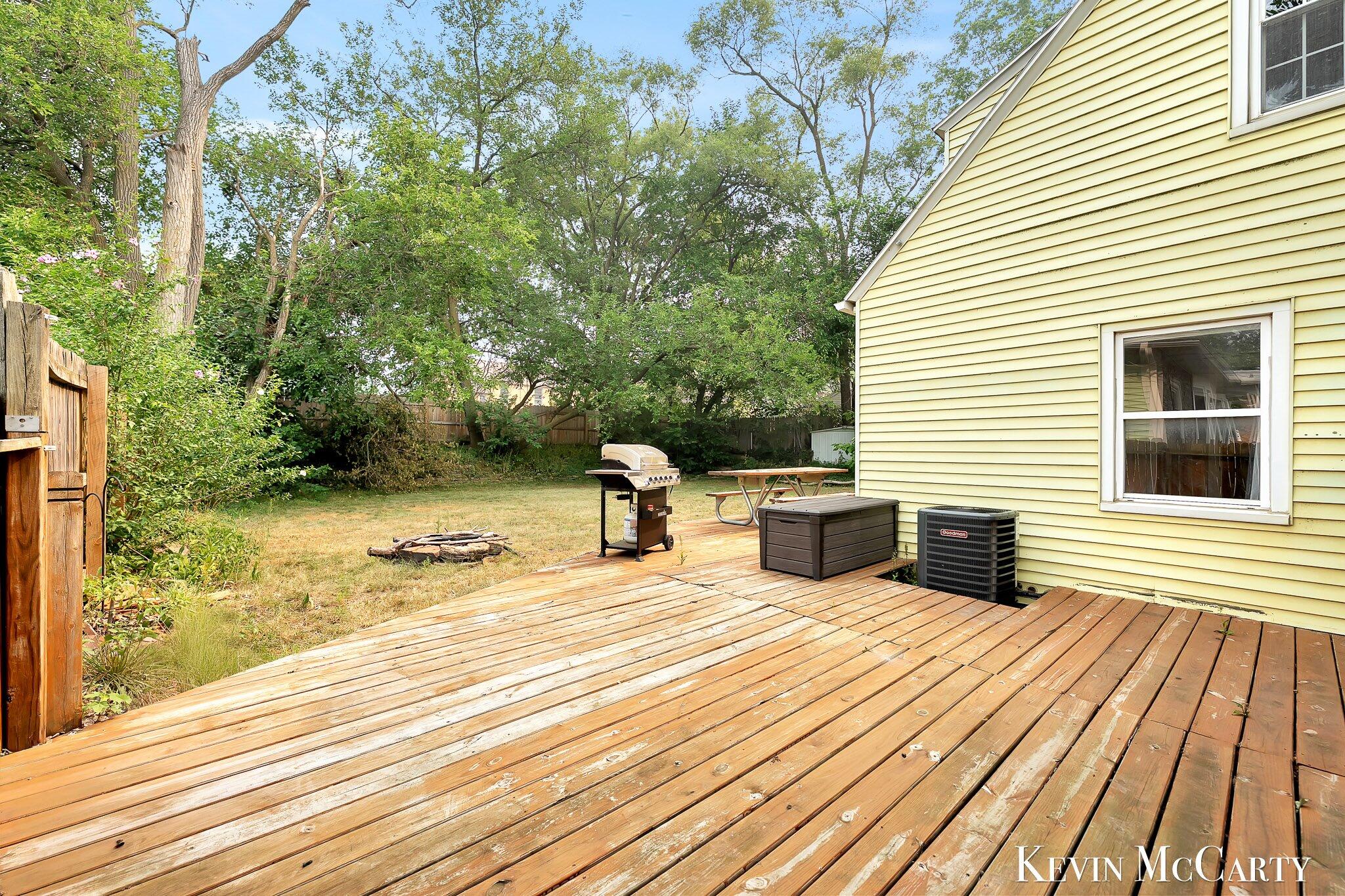 1713 Boston Street SE Grand Rapids MI 49506