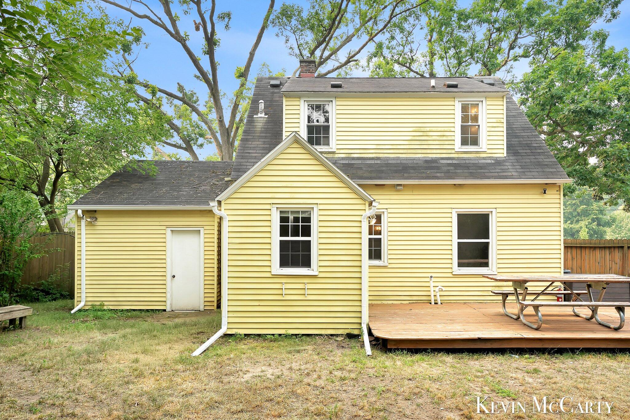 1713 Boston Street SE Grand Rapids MI 49506