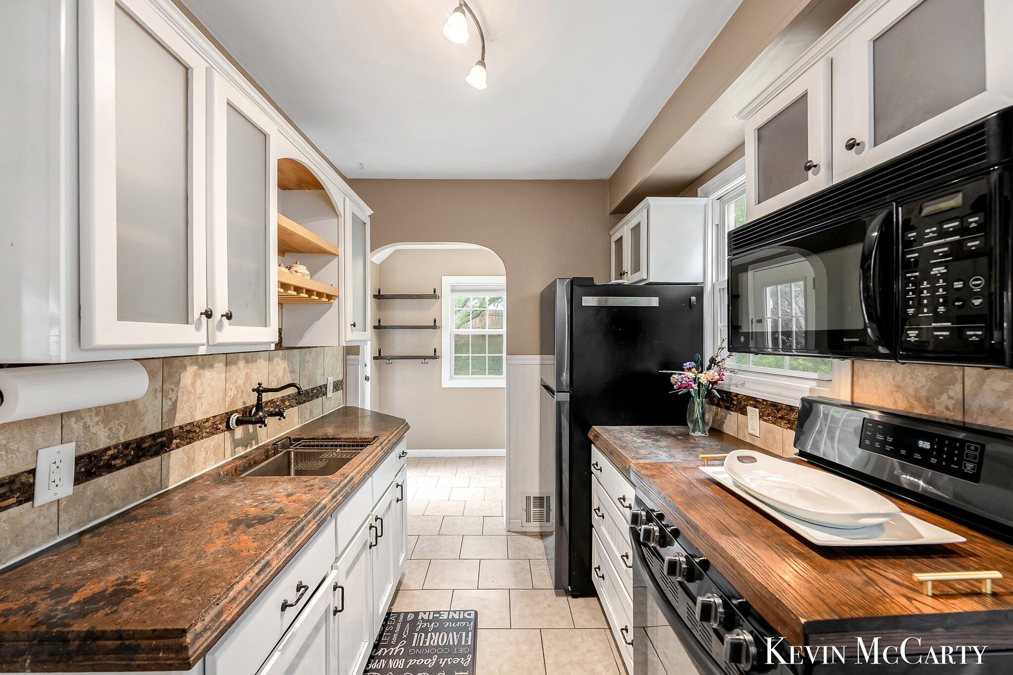 1713 Boston Street SE Grand Rapids MI 49506