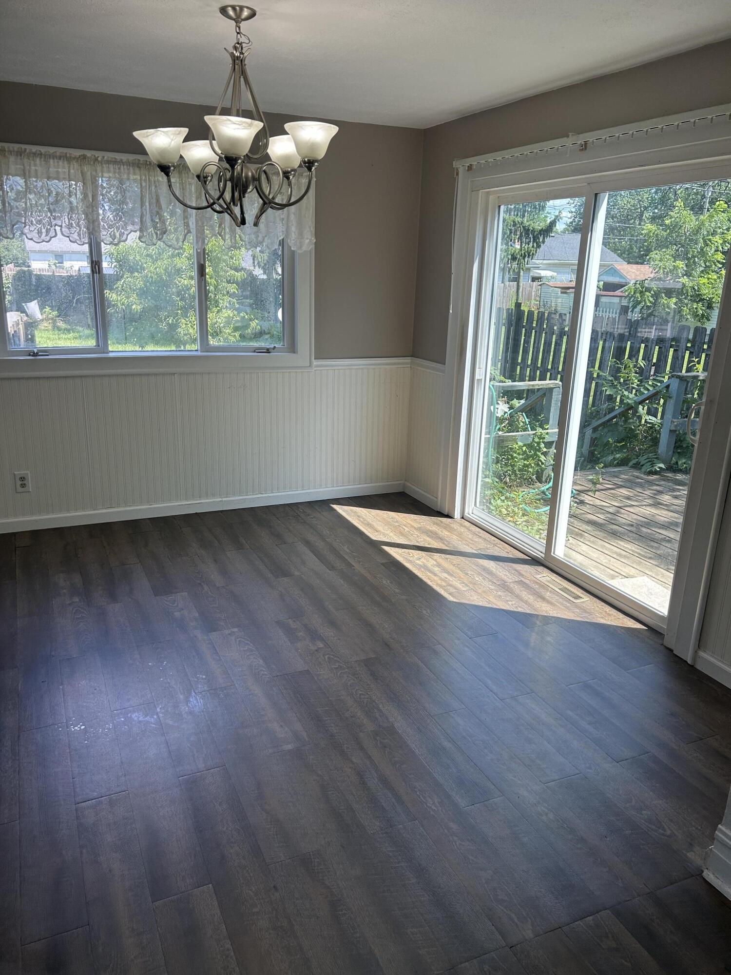 1443 Regent Street Niles MI 49120