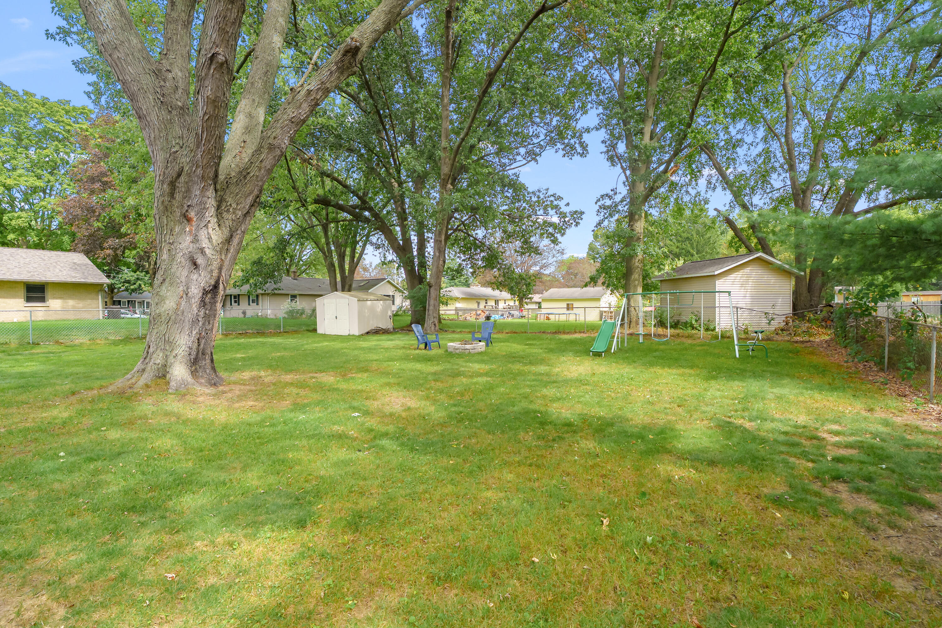 8237 Lovers Lane Portage MI 49002
