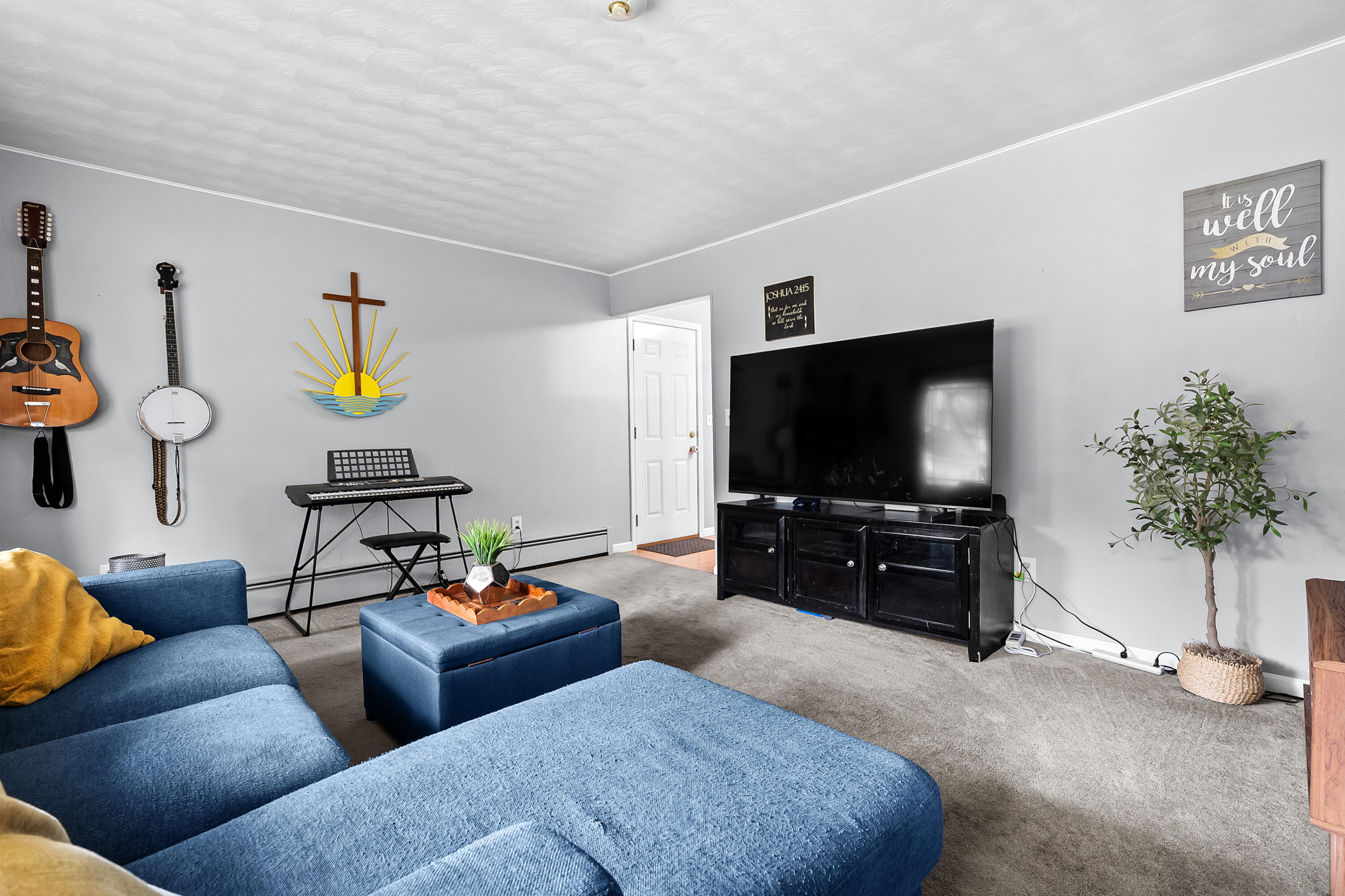 8237 Lovers Lane Portage MI 49002