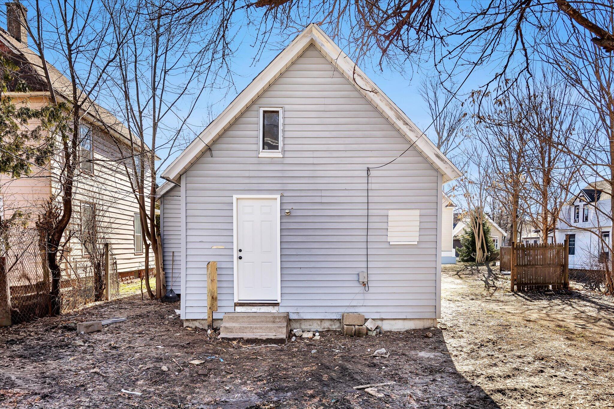 103 Quigley Boulevard SW Grand Rapids MI 49507