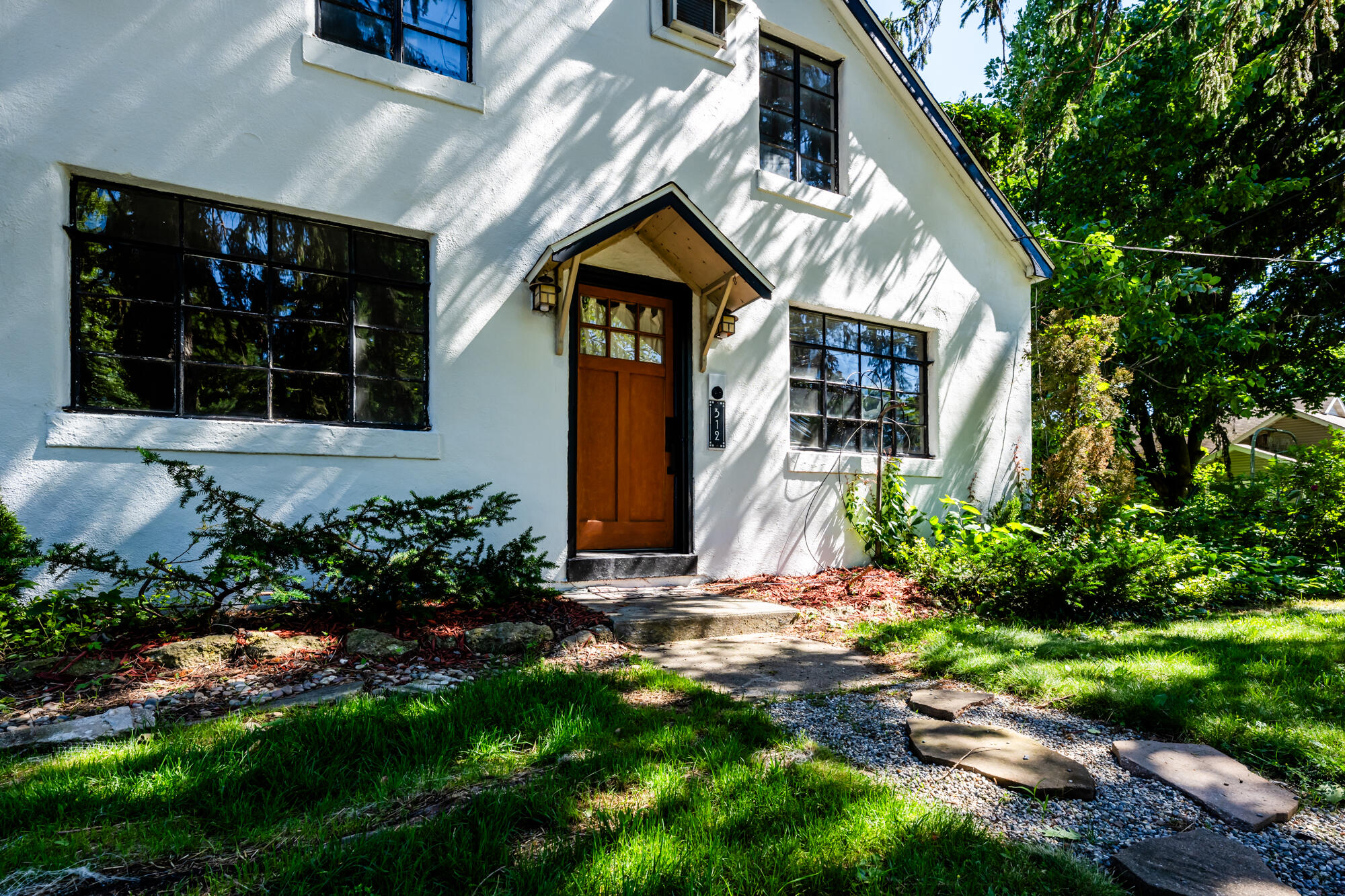 312 W Chicago Street Buchanan MI 49107